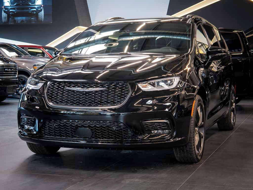 Chrysler Pacifica, 3.6 Select AWD, 360 Cam 2x LCD
