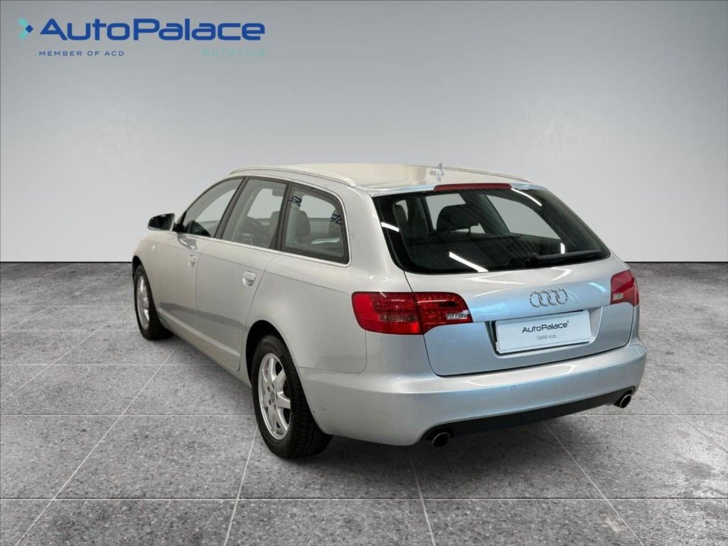 Audi A6 Avant, 2,8 i V6 AUT PRAVIDELNÝ SERVIS - fotka 6