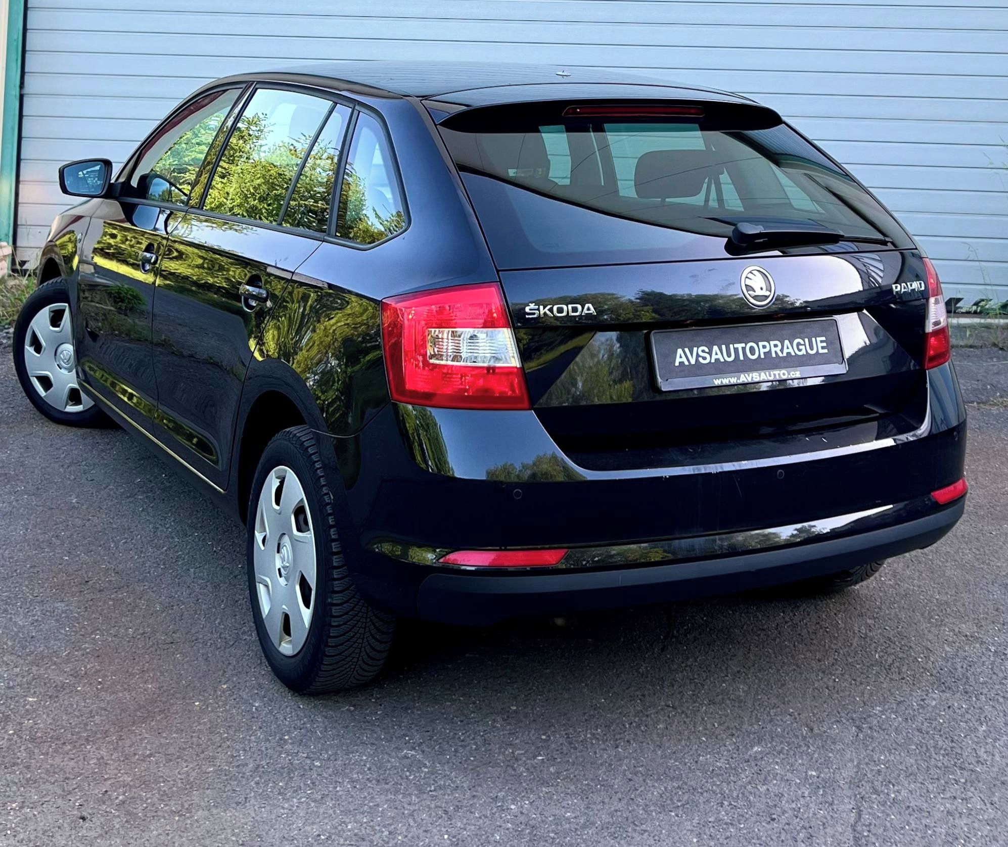 Škoda Rapid, SPACEBACK 1.6 TDI DSG 2014 - fotka 6