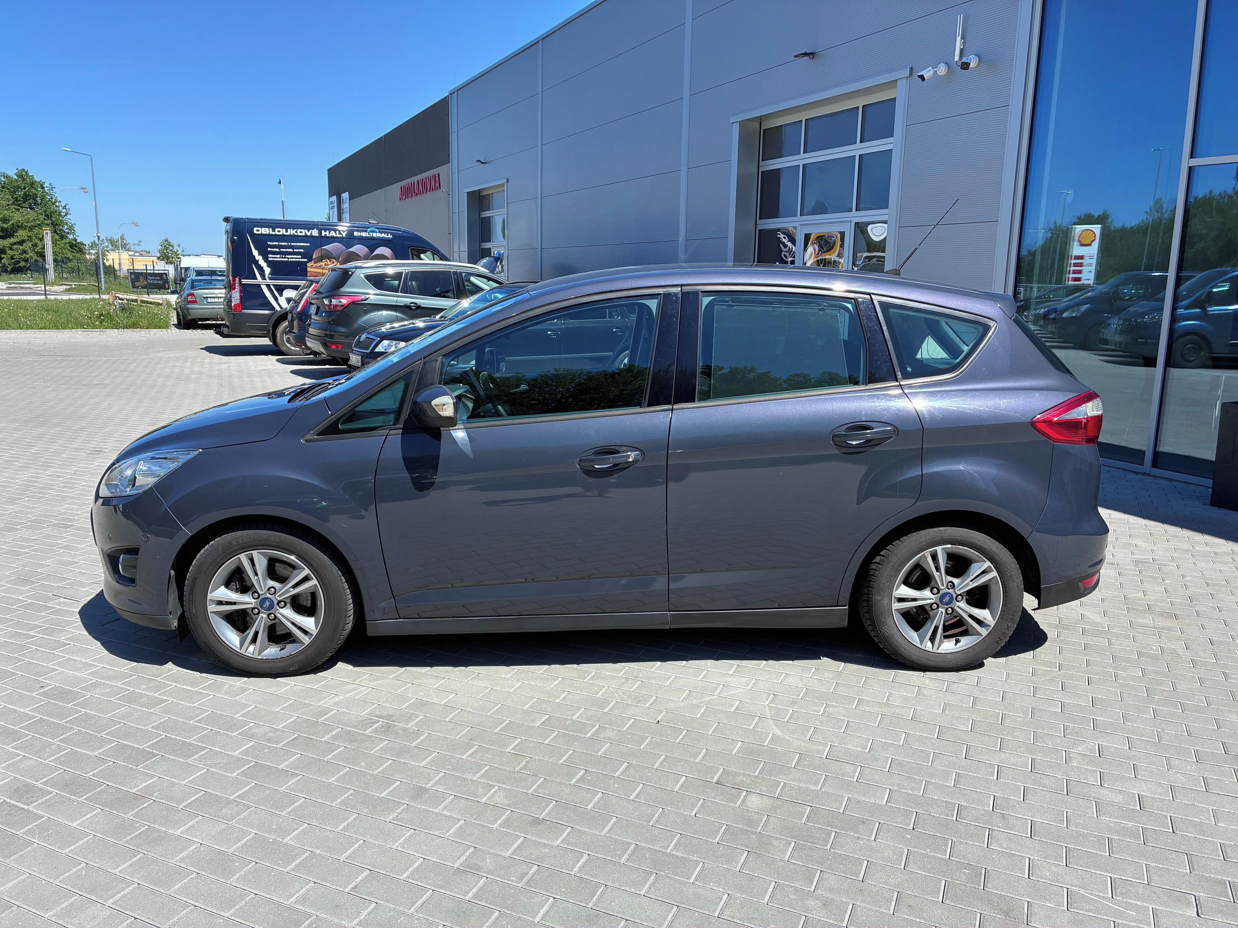 Ford C-MAX, 2,0 TDCi, automat - fotka 2