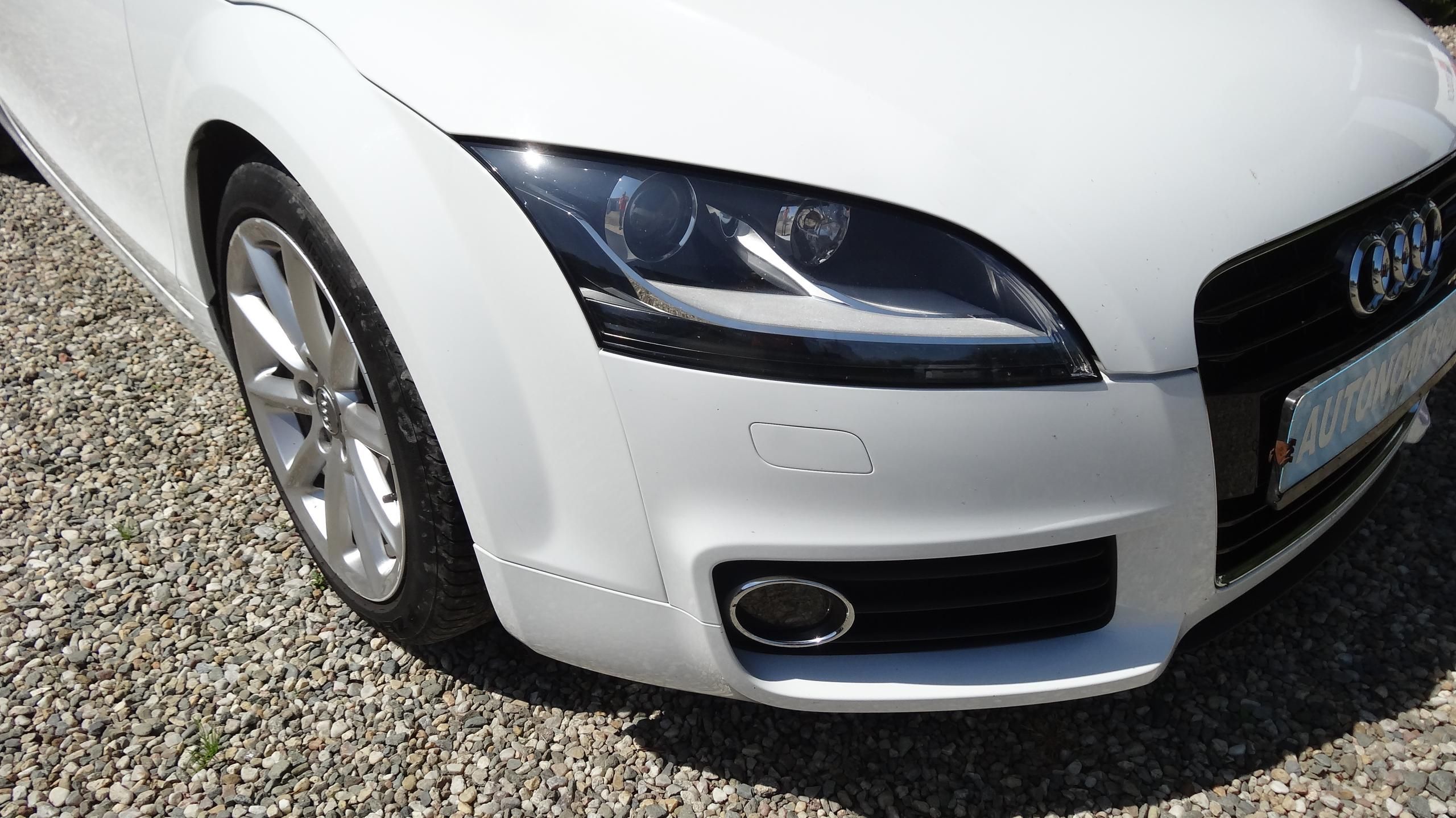 Audi TT, 1.8 TFSI  Alcantara - fotka 2