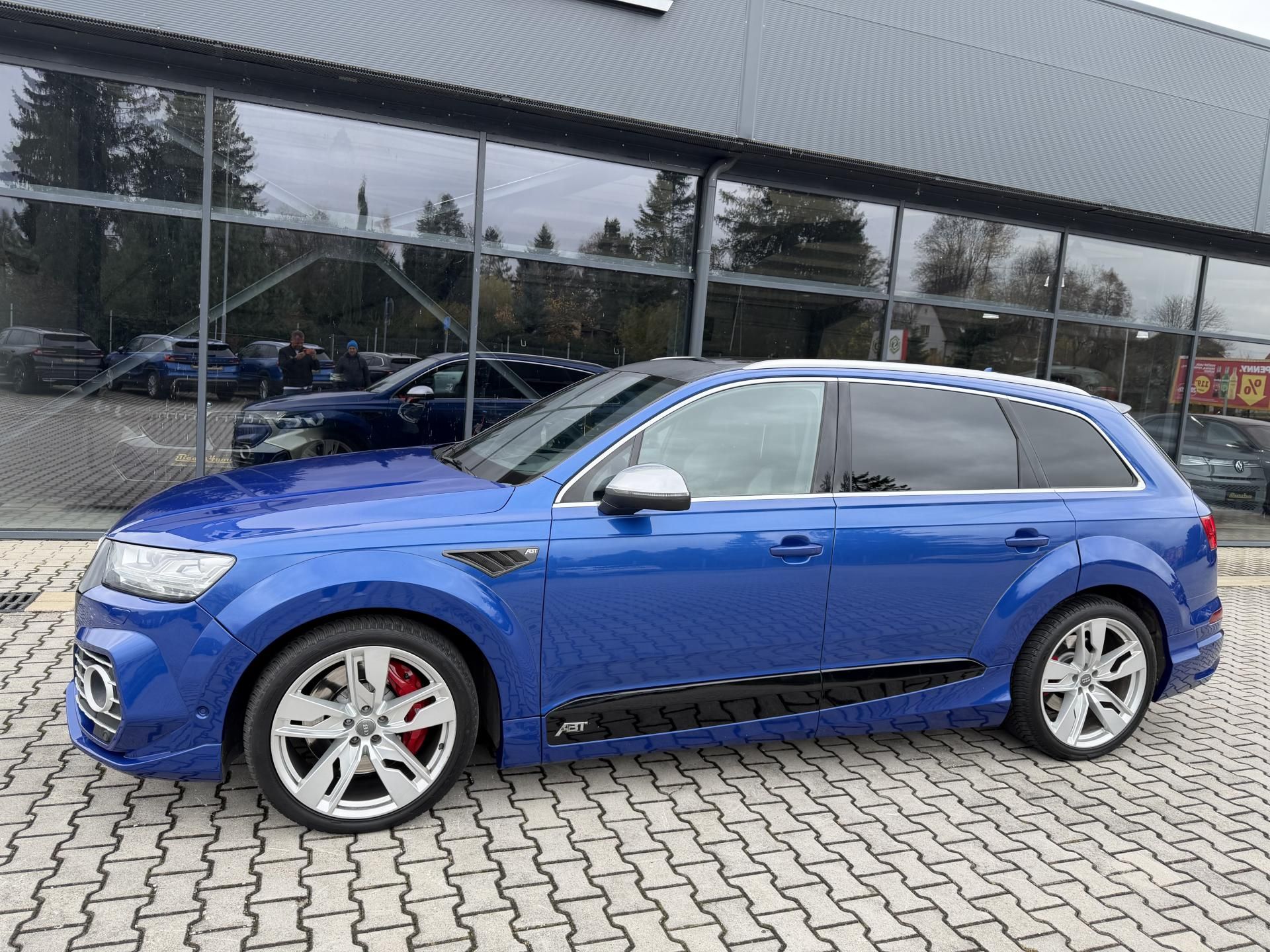 Audi SQ7, 4.0TDI V8 320kW ABT FULL TOP!! - fotka 3