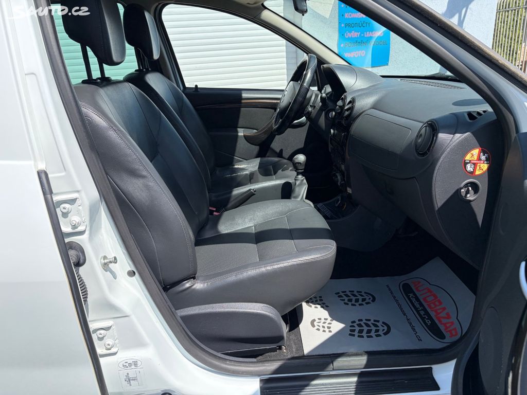 Dacia Duster, 1,6 SERVISKA, 4X4