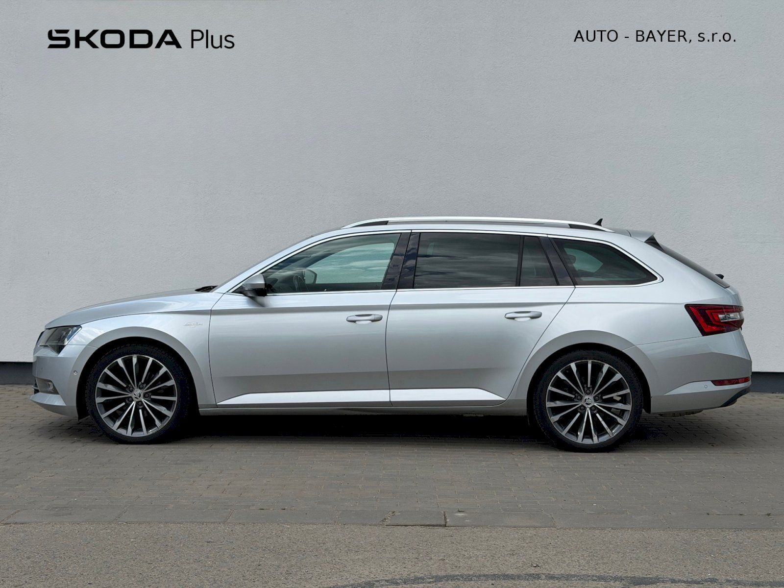 Škoda Superb, Combi 2.0 TDI 140kW 4x4 L&K - fotka 3