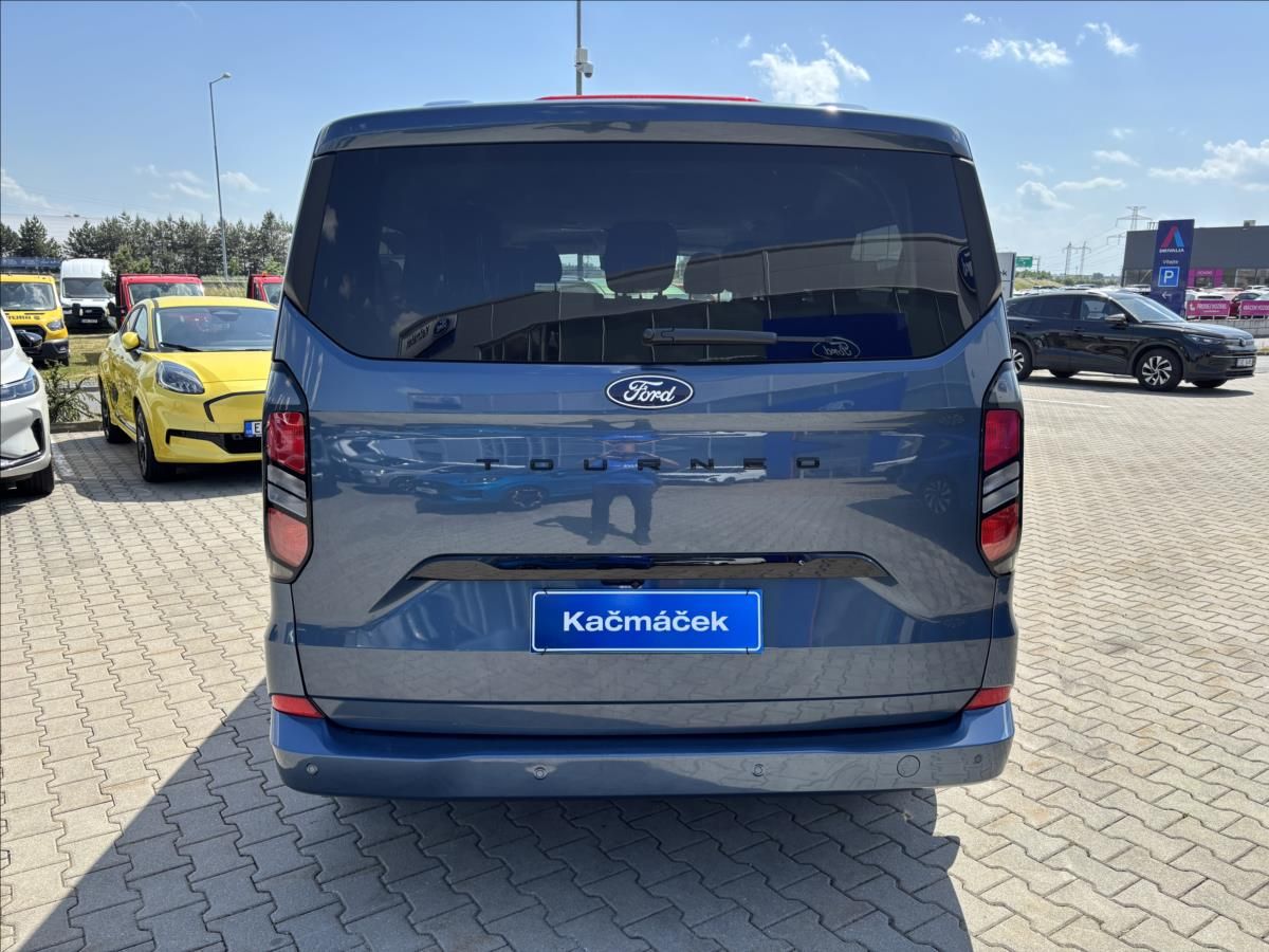 Ford Tourneo Custom, 2,0 EcoBlue 125kW Titanium L2 - fotka 4