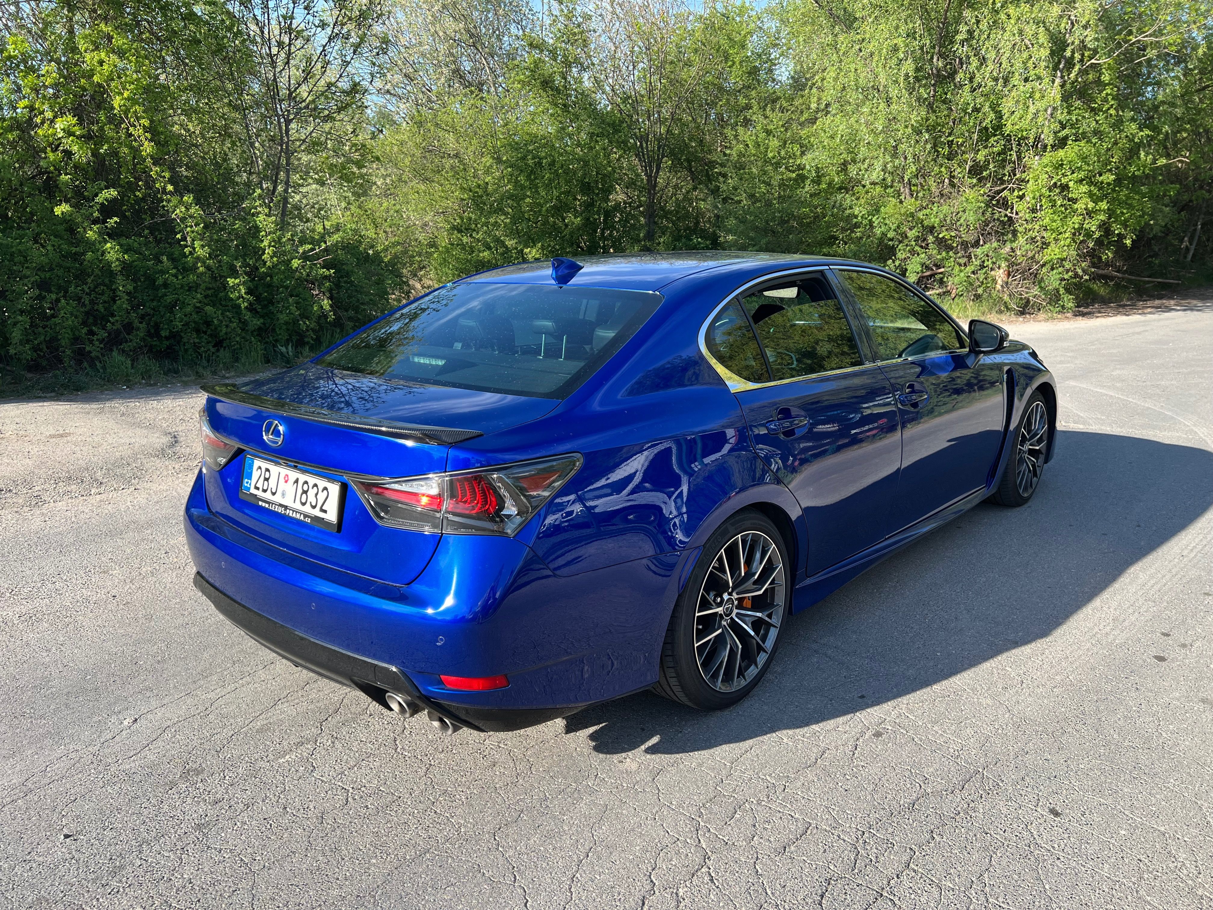 Lexus GS F, Raritní kus, Karbonové doplňky - fotka 5