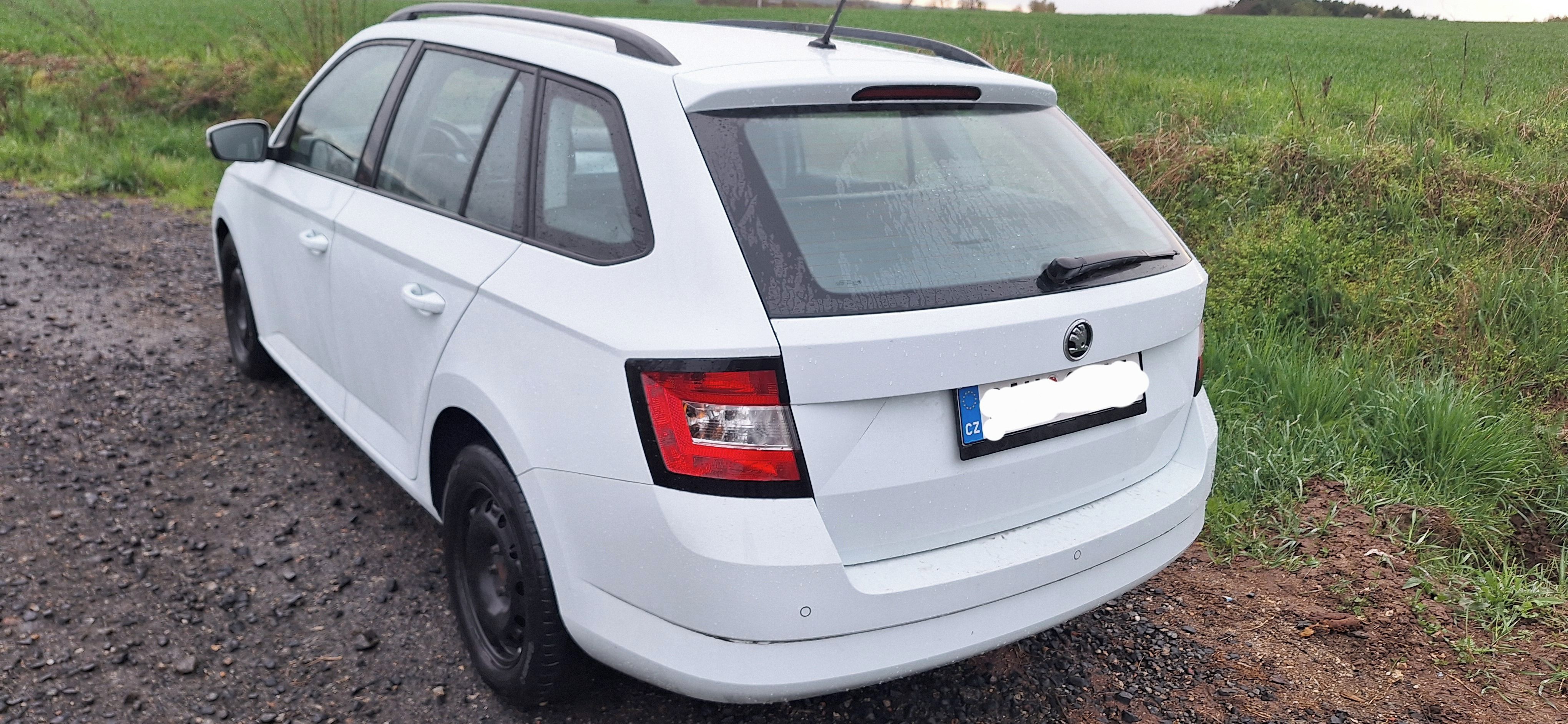 Škoda Fabia, Škoda Fabia Combi 1.0Tsi - fotka 5