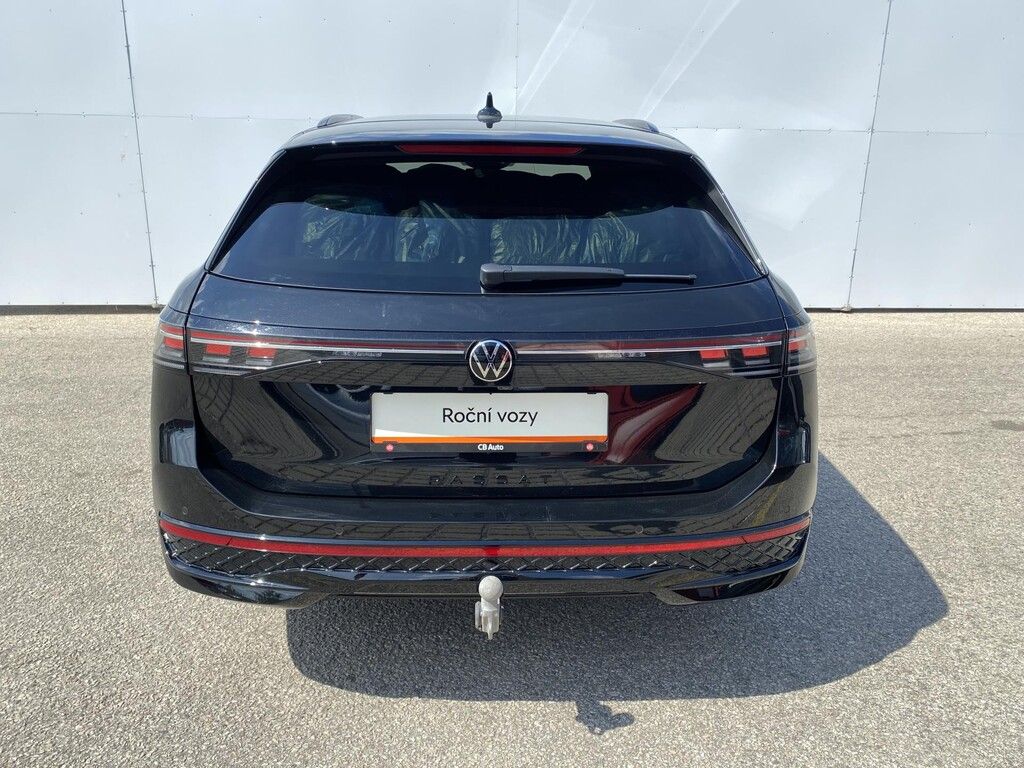 Volkswagen Passat Variant, 2,0 TDI 110 kW R-Line DSG - fotka 6