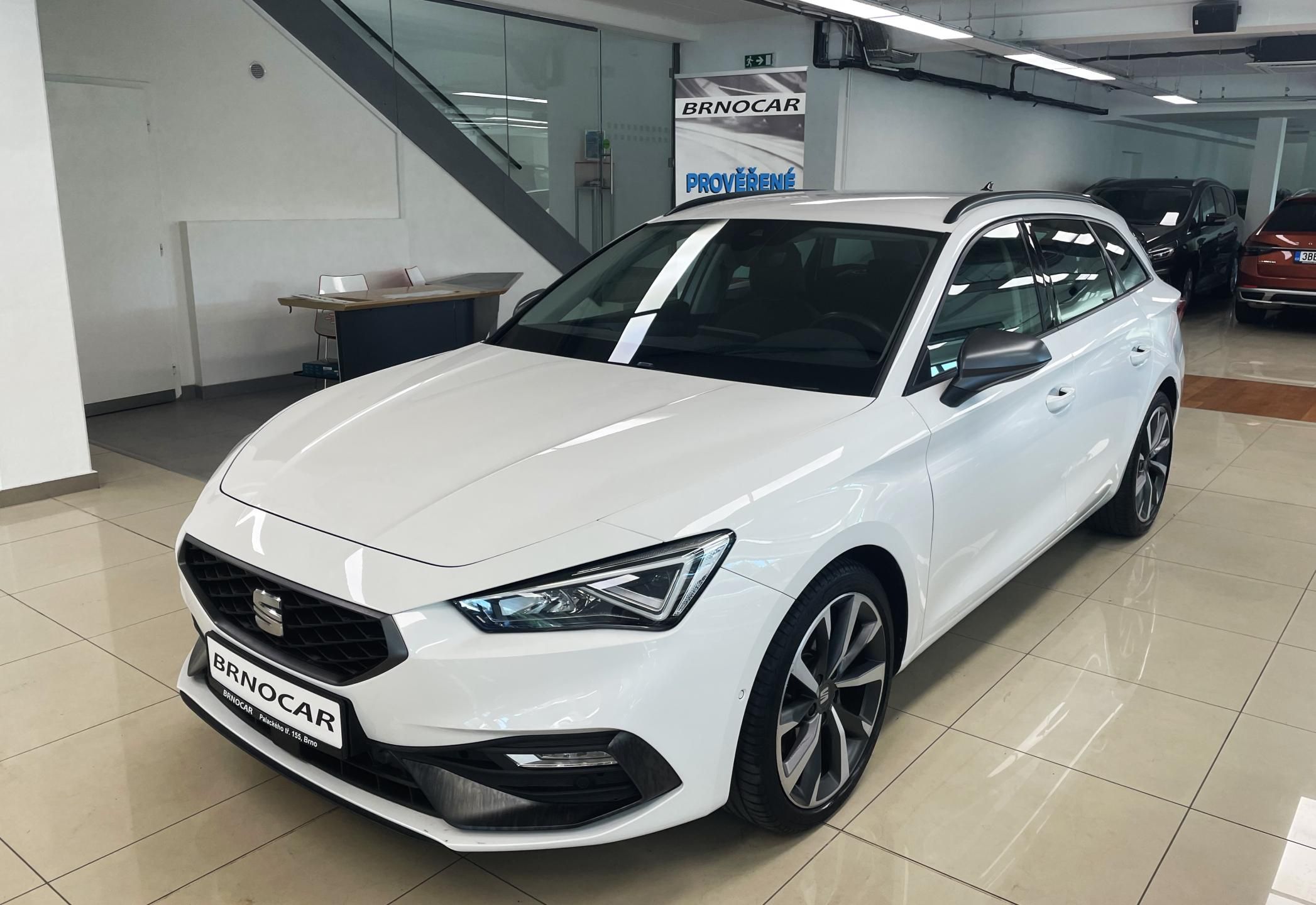 Seat Leon, 2.0TDI 110 kW, FR, DSG, ST, ČR - fotka 3