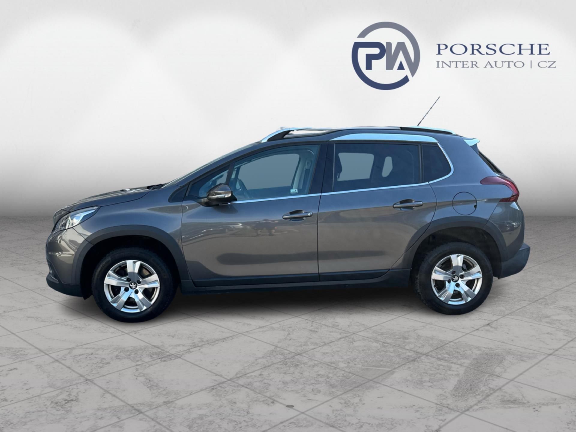 Peugeot 2008, 1.2 PureTech Allure 73kW Man. - fotka 3