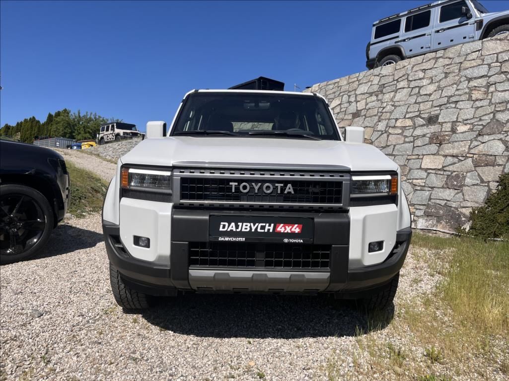 Toyota Land Cruiser, 250 2,4i T 8AT Allrounder SE 7 - fotka 2