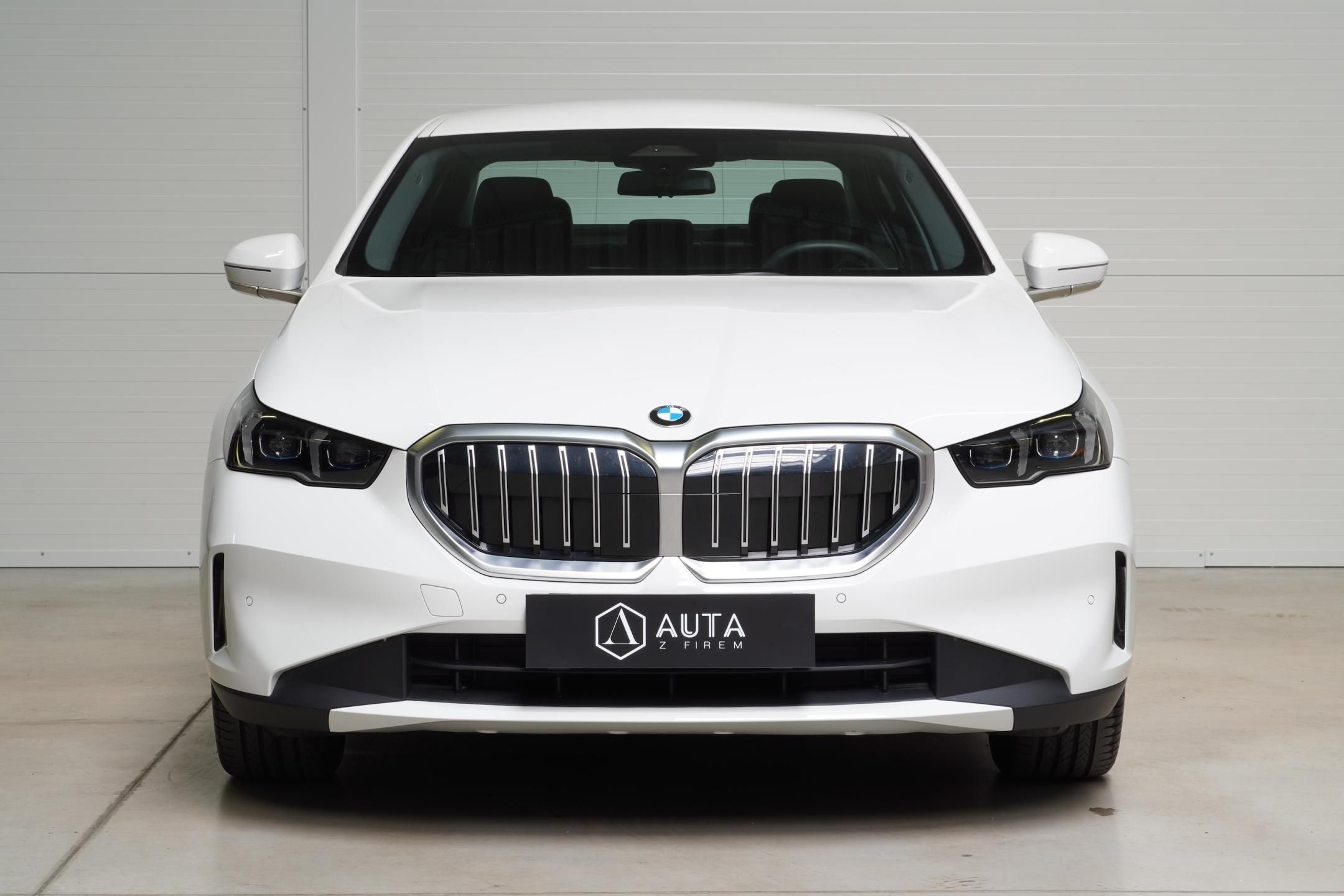 BMW Řada 5, 520i,ČR,DPH,1.MAJ - fotka 2