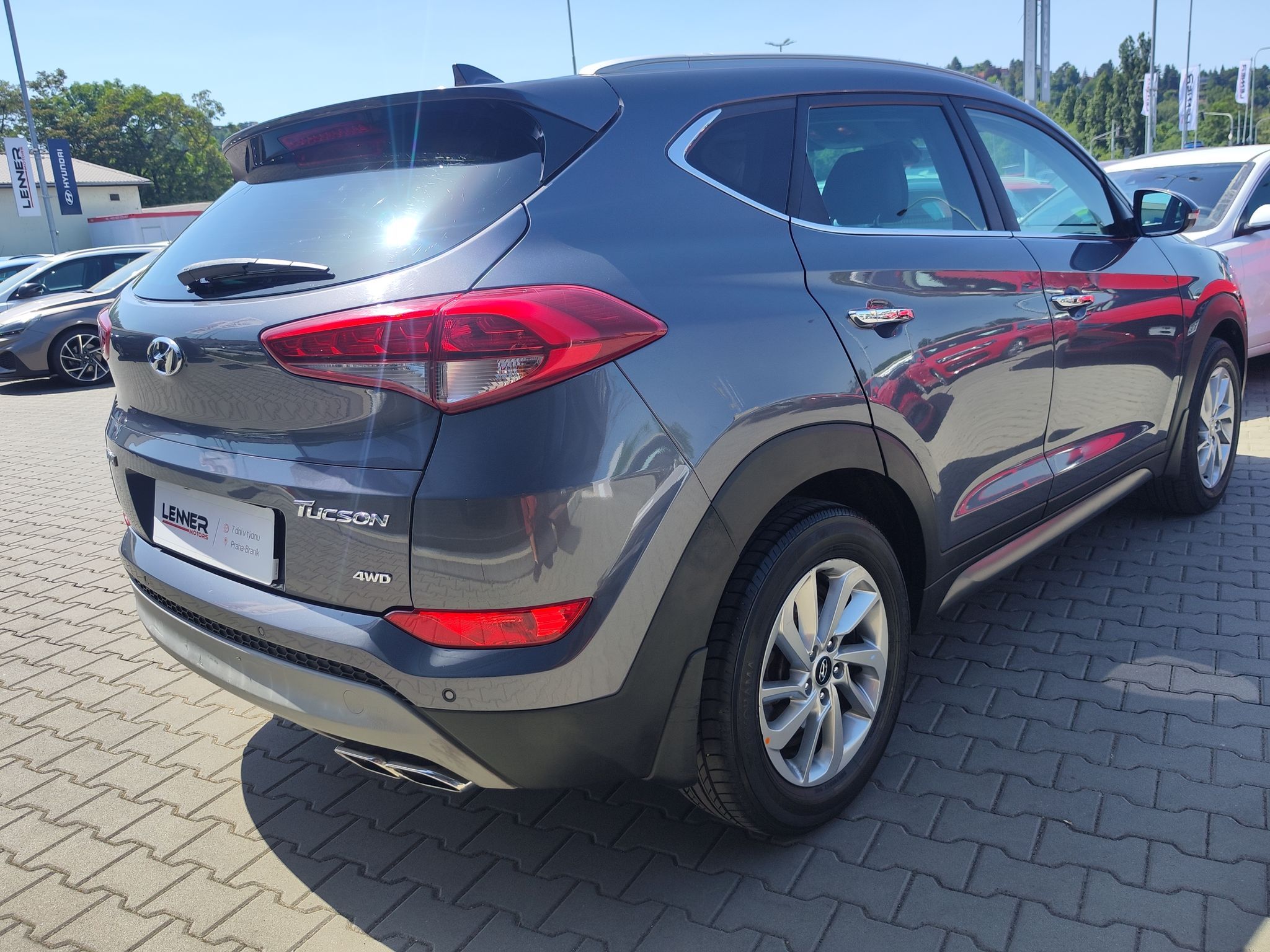 Hyundai Tucson, 2.0 CRDi/100kW Style DCT 4x4 - fotka 5