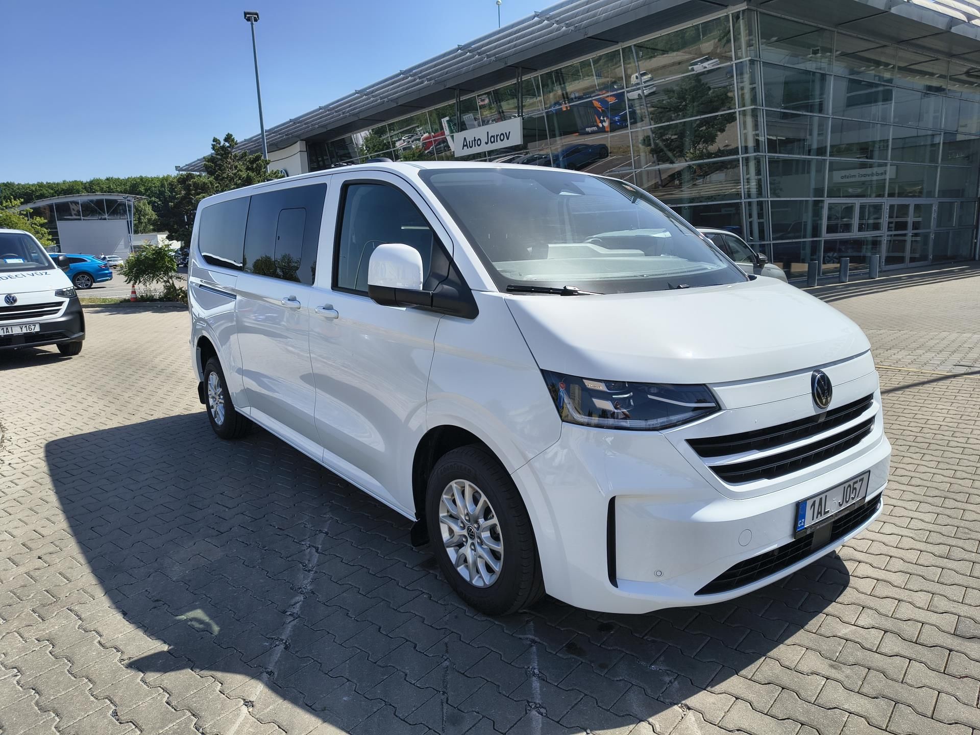 Volkswagen Transporter, Nový Transporter Kombi 2.0 TDI - fotka 4