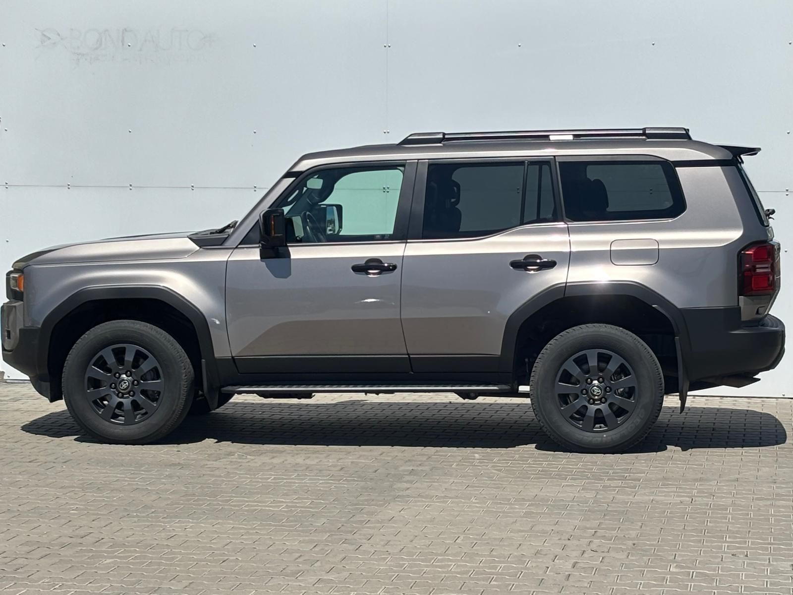 Toyota Land Cruiser, 2.8 D-4D 6AT Invincible - fotka 3