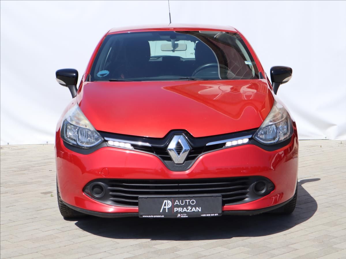 Renault Clio, 0,9 TCe po servise, 2 sady kol - fotka 2