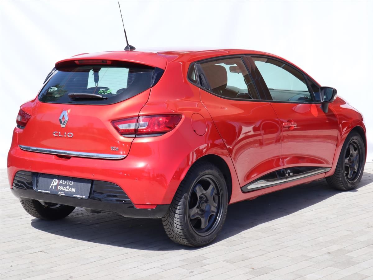 Renault Clio, 0,9 TCe po servise, 2 sady kol - fotka 6