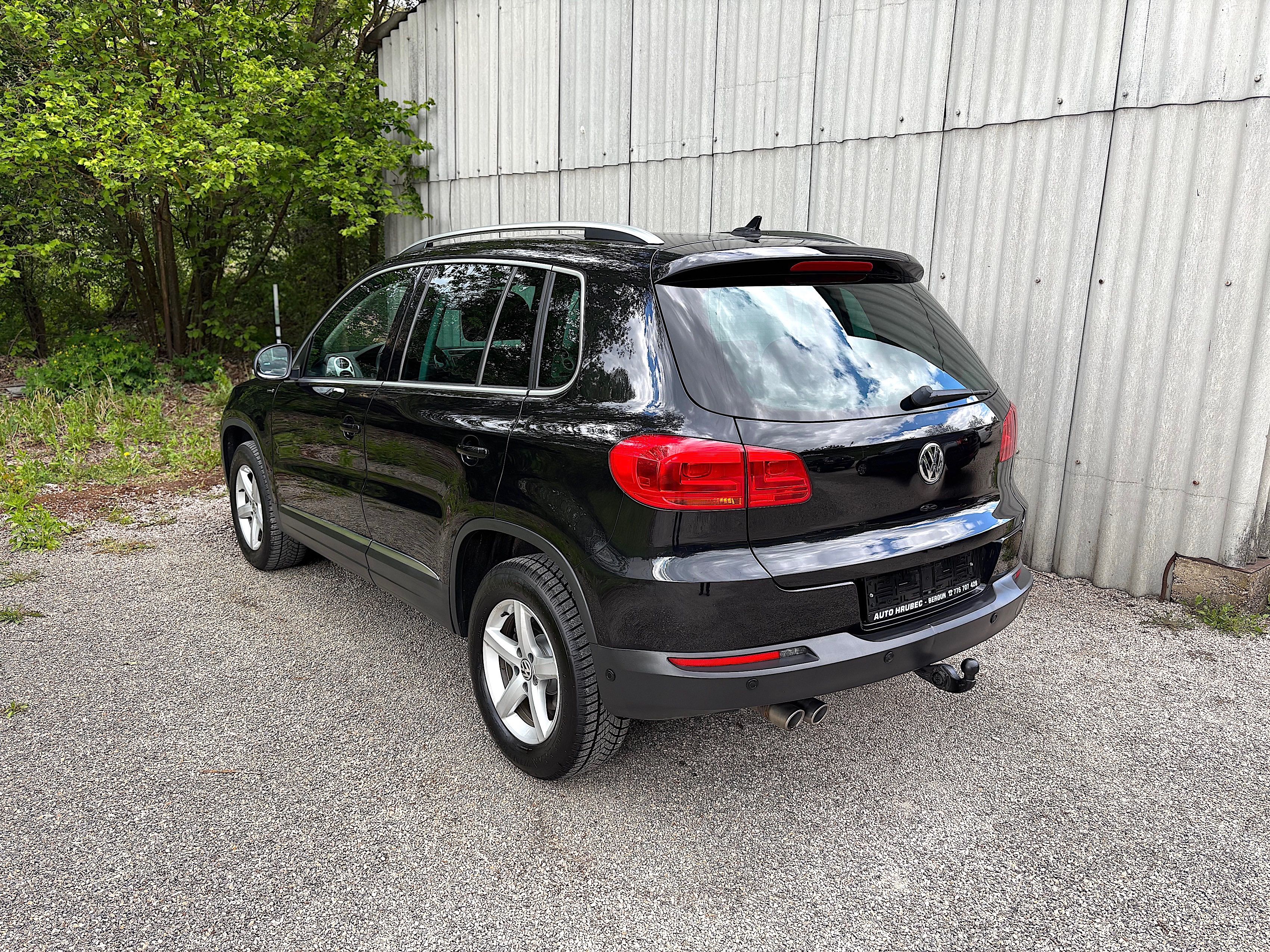 Volkswagen Tiguan, 2.0 TDi 135 kW LOUNGE SERVISKA - fotka 4