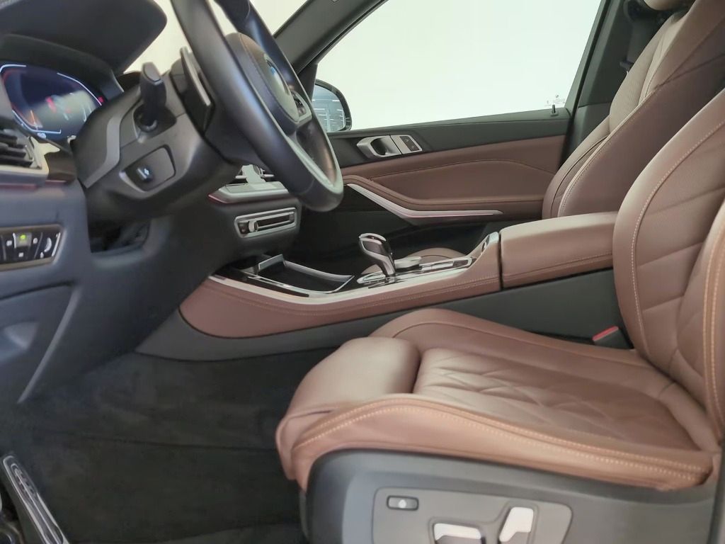 BMW X5, X5 xDrive40d M Sport Navi/AHK/ - fotka 6