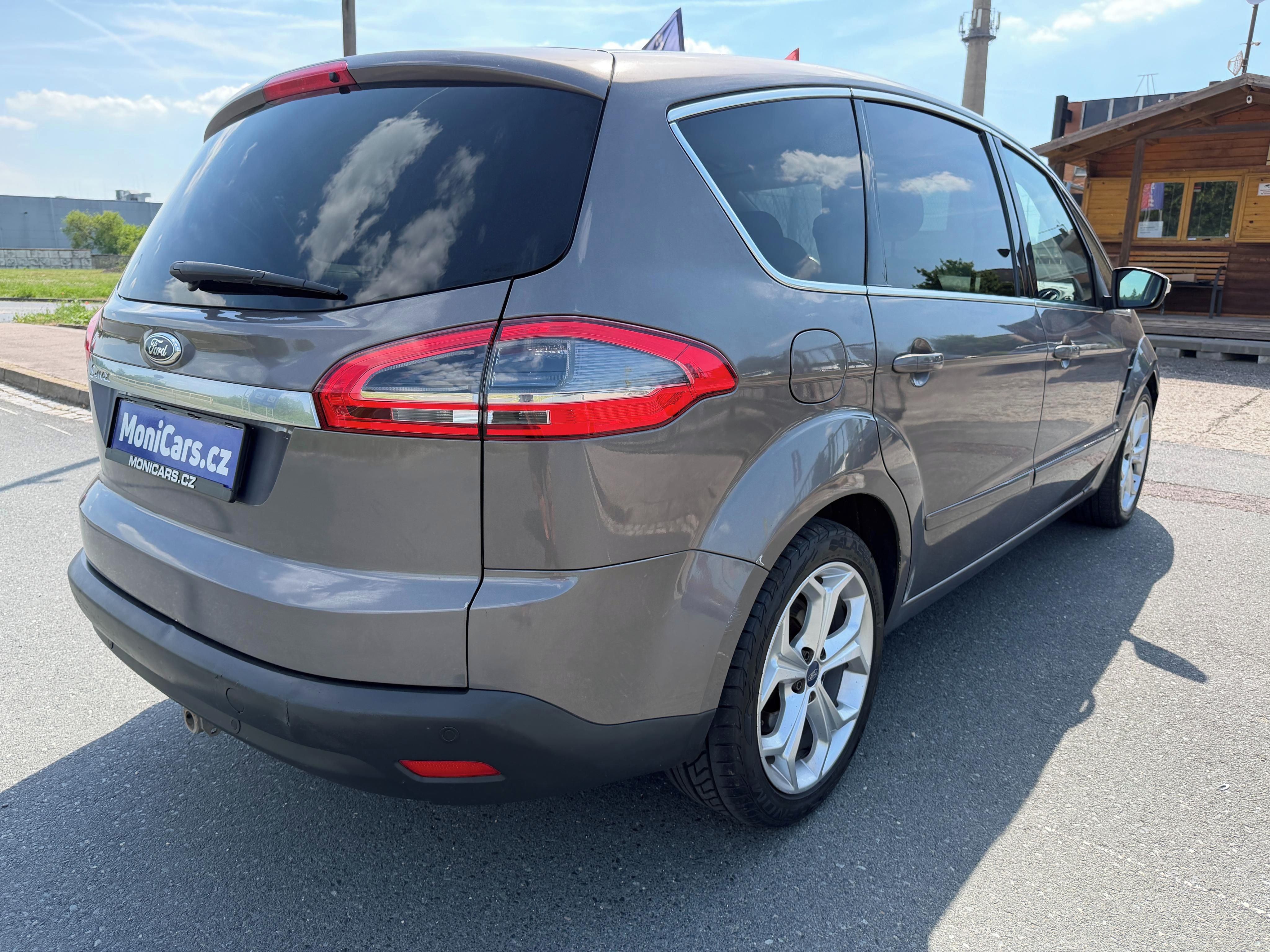 Ford S-MAX, 2.0 TDCi 120kW TAŽNÉ - fotka 5