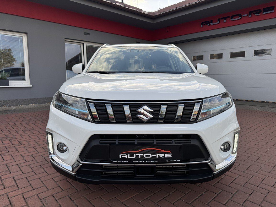 Suzuki Vitara, 1.4 BoosterJet LED Navi Kamera - fotka 5