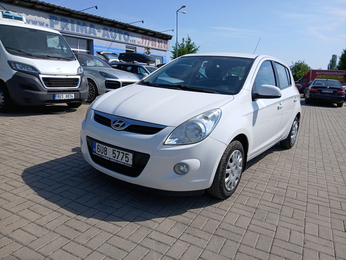 Hyundai i20, Původ ČR Klima 99 tis Km
