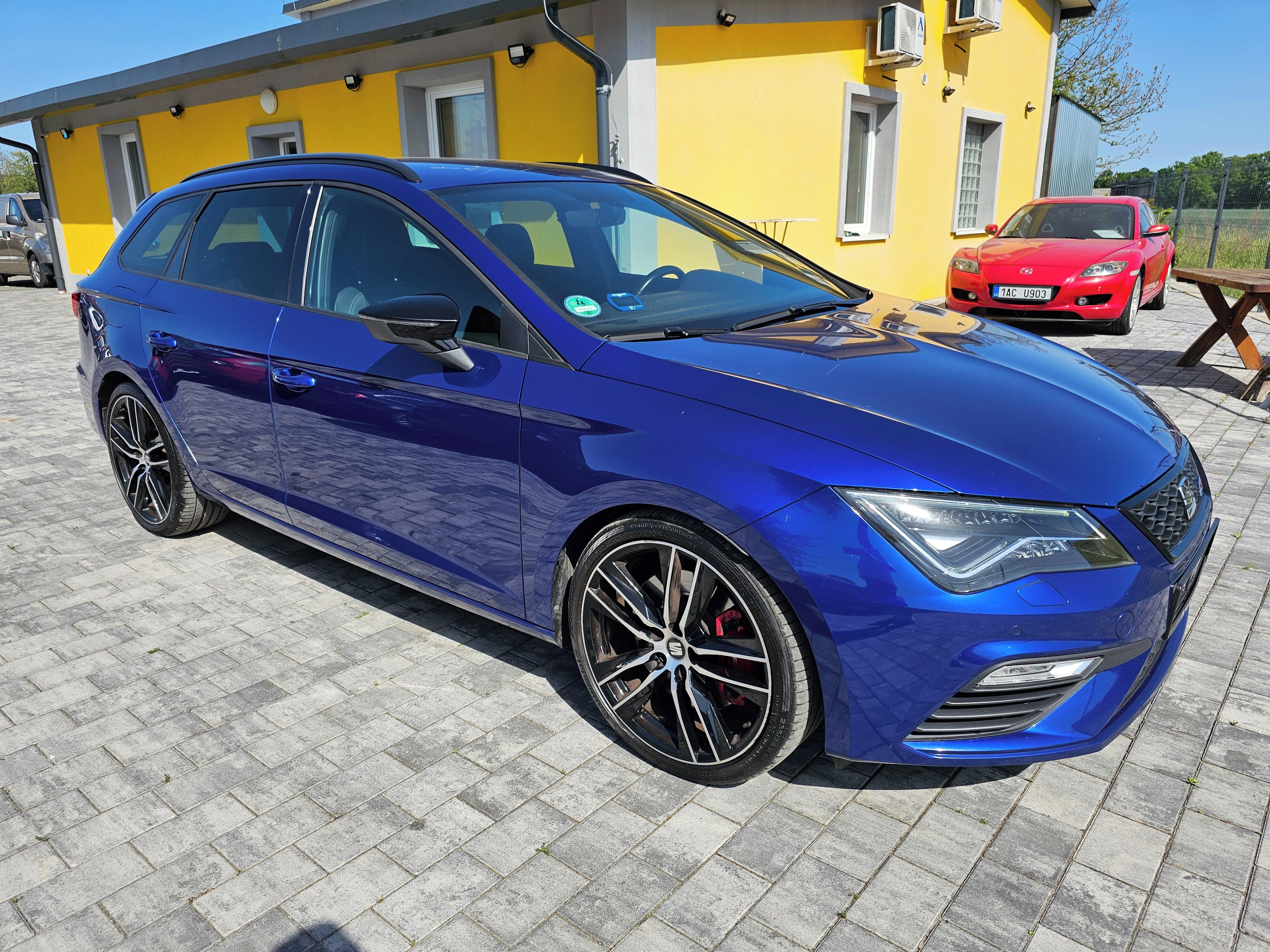 Seat Leon, Cupra 2.0 TSI 221kw,DSG,4drive - fotka 3