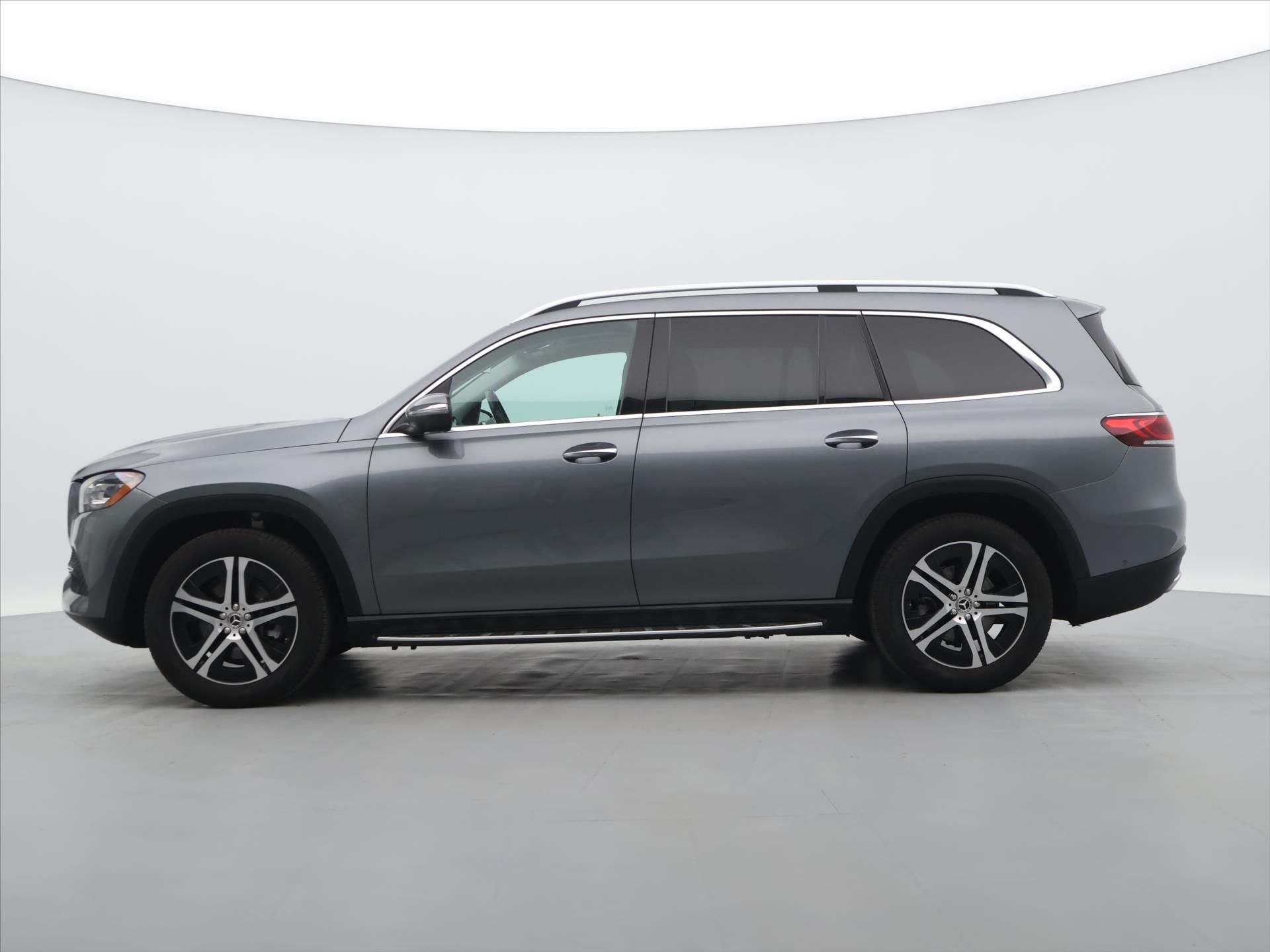 Mercedes-Benz GLS, 3,0 450 270kW 4Matic - fotka 4