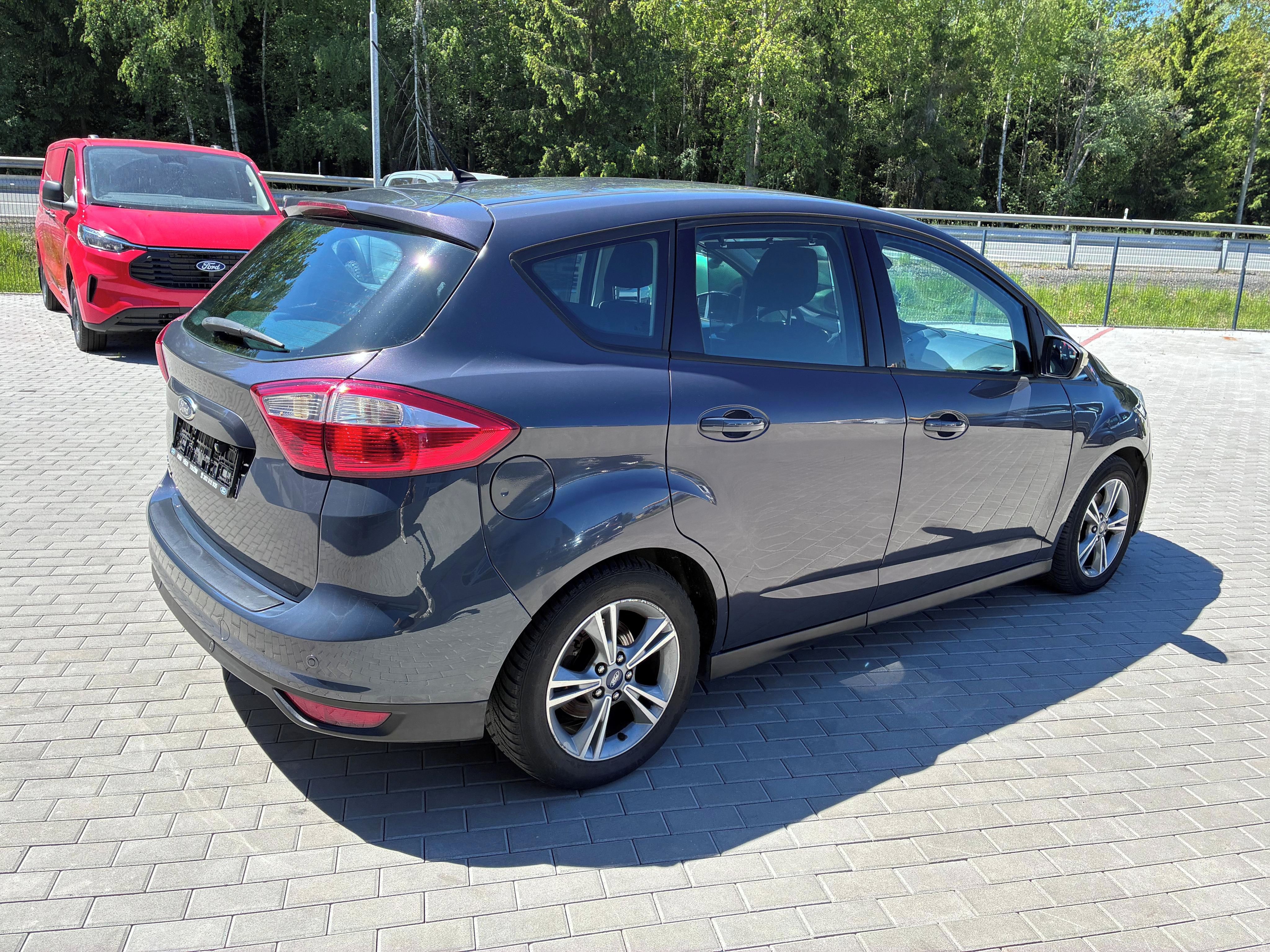 Ford C-MAX, 2,0 TDCi, automat - fotka 5