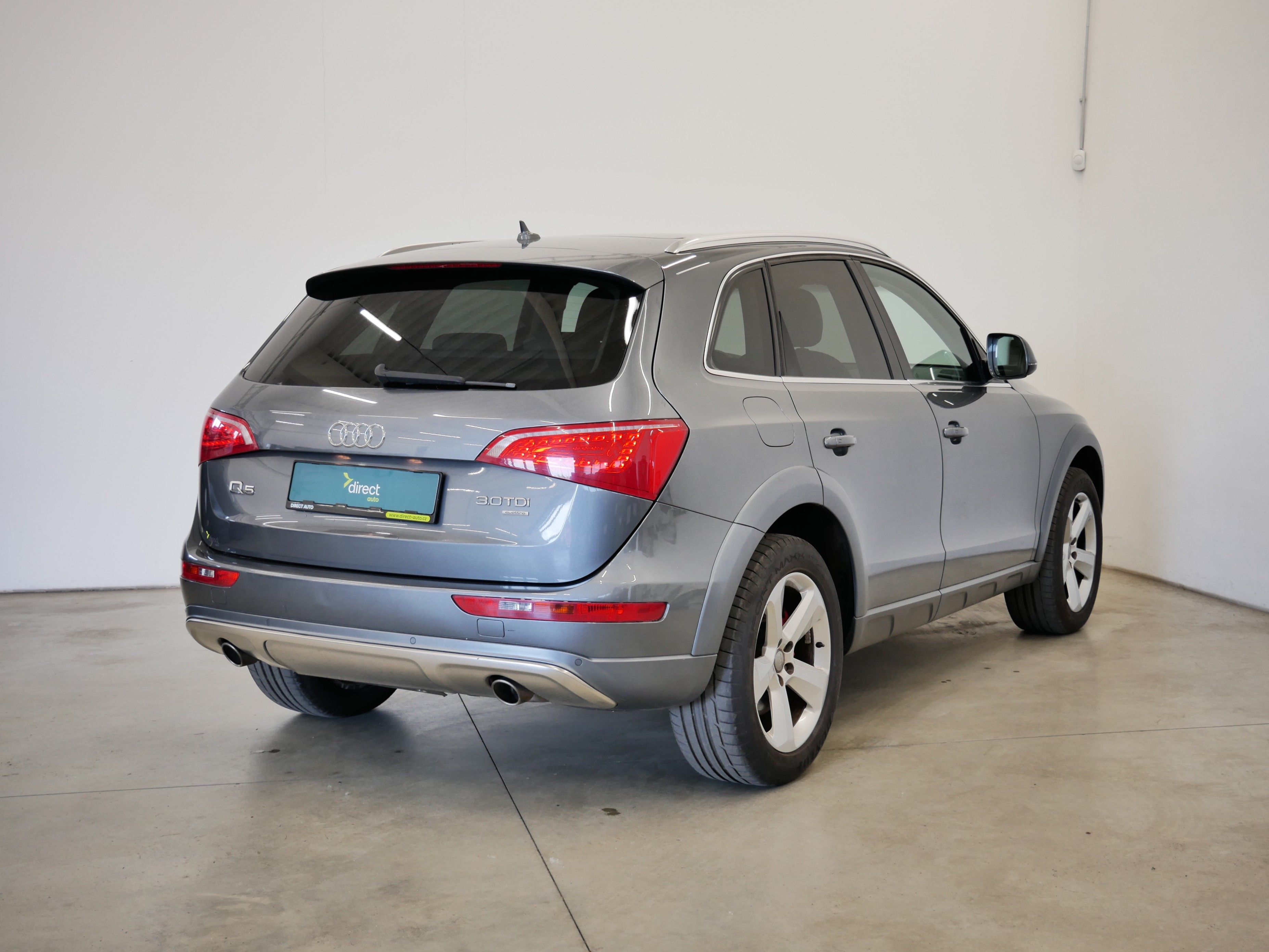 Audi Q5, 3.0 TDI 176kW quattro Standard - fotka 2