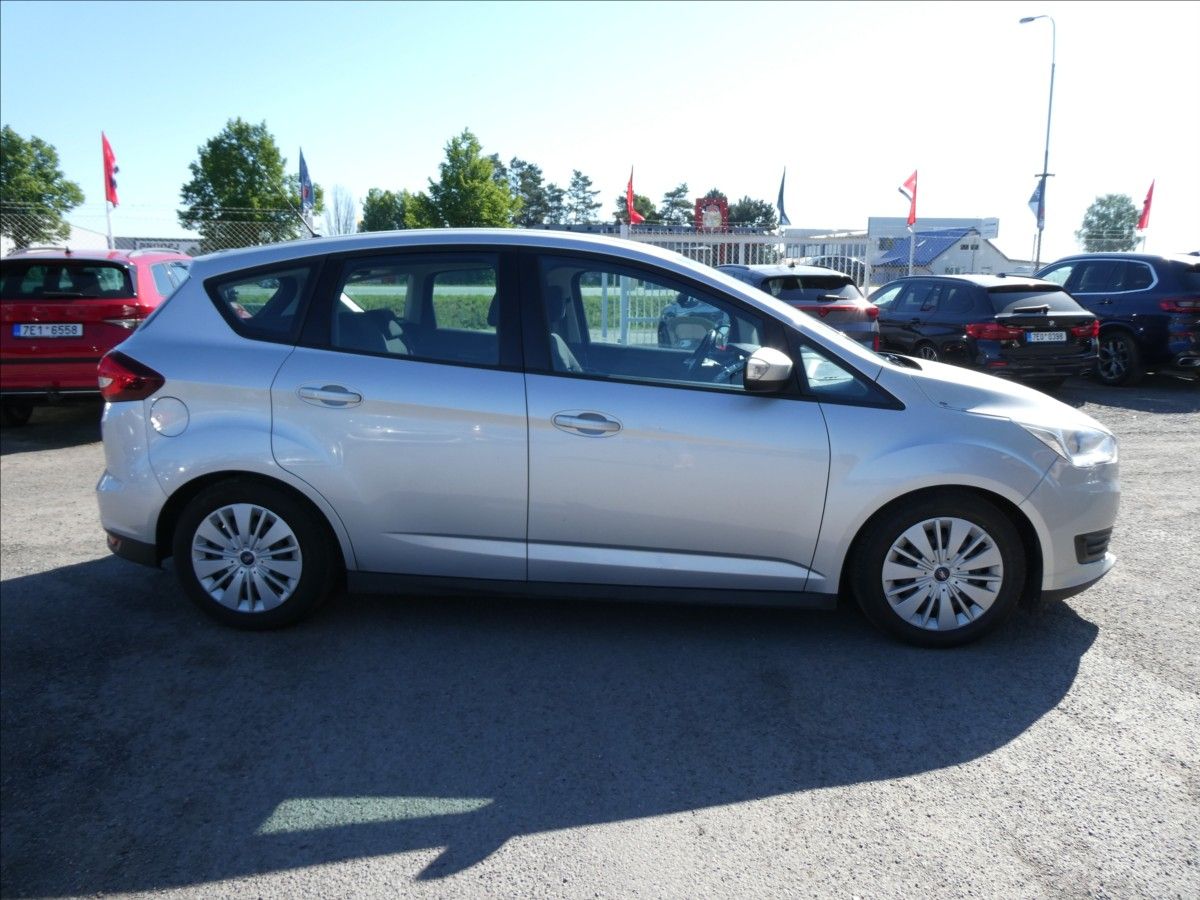 Ford C-MAX, 1,0 Ecoboost 92kW po servise,2 - fotka 6