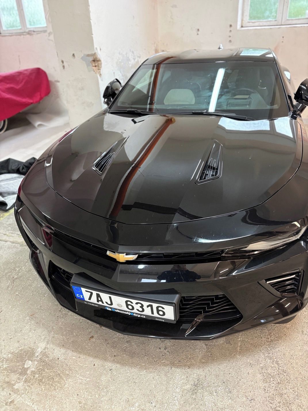 Chevrolet Camaro, CAMARO 6,2 jako nové - fotka 5