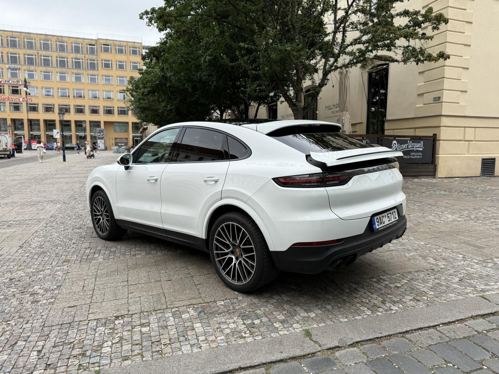Porsche Cayenne, 1.Maj.Coupé+Sport Chrono.Pack. - fotka 4