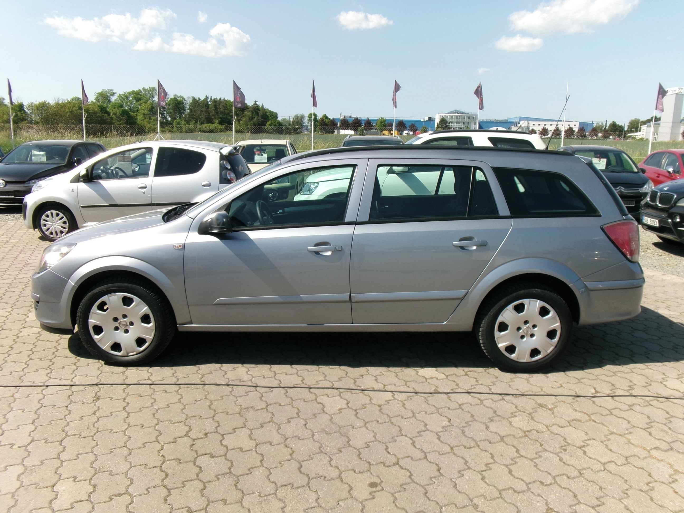 Opel Astra, 1.6i 77kw,klima,serviska - fotka 4