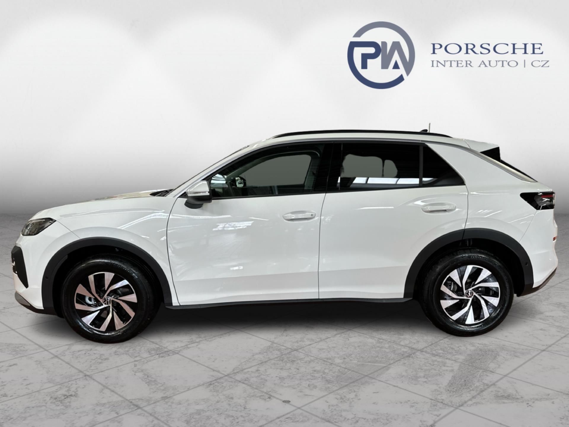 Volkswagen T-Roc, Life 1,5 eTSI 85 kW 7DSG - fotka 3