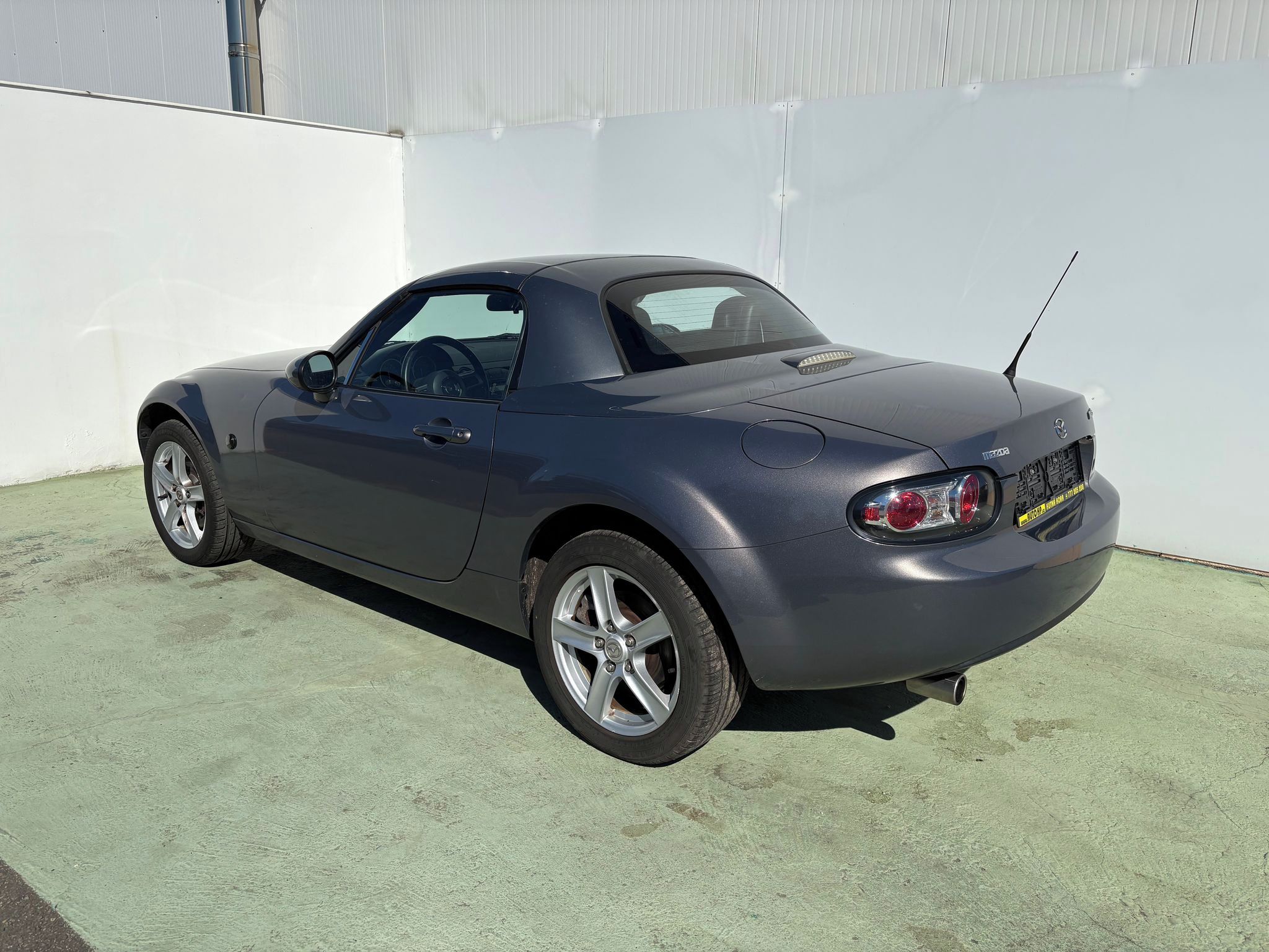 Mazda MX-5, 1.8, 93kW, Klima - fotka 4