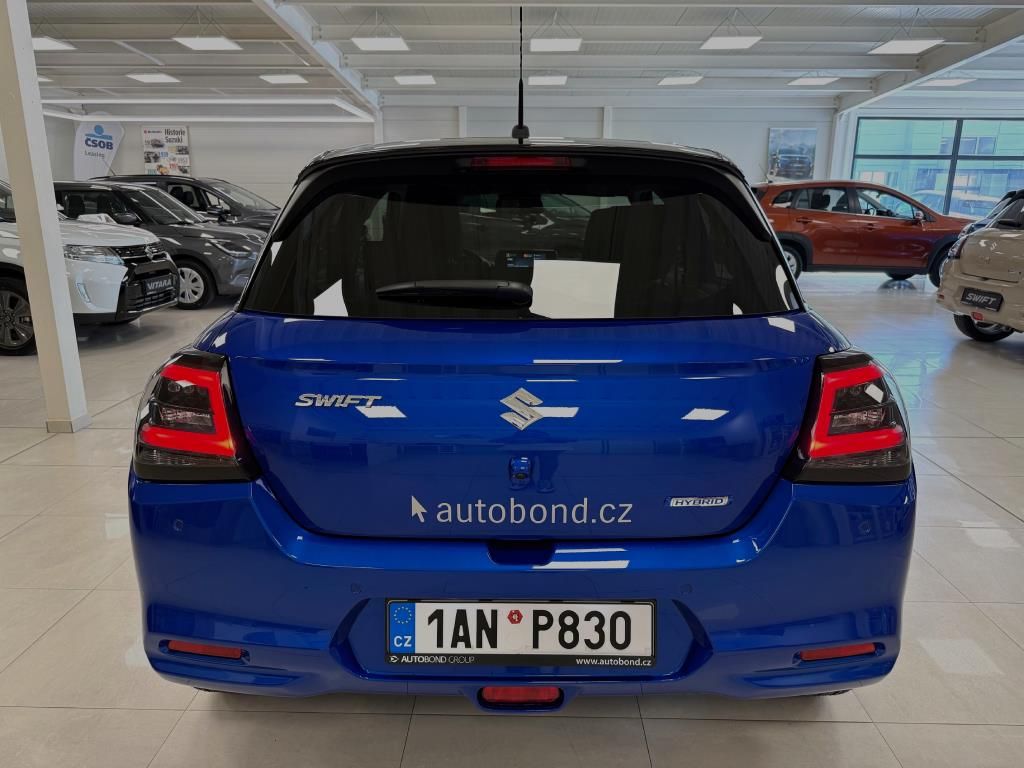 Suzuki Swift, PREMIUM 1.2 HYBRID CVT 4x2 MY2 - fotka 3