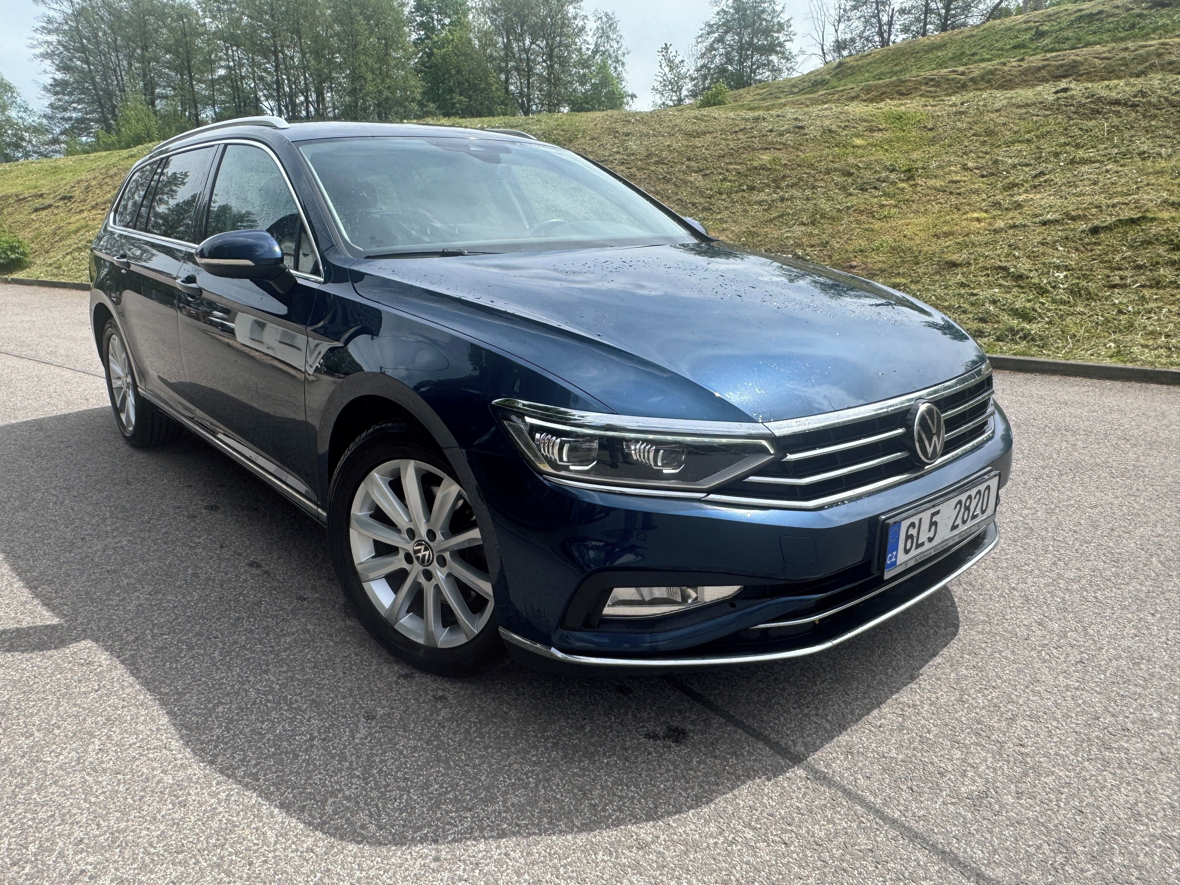 Volkswagen Passat, 110KW, DPH, Servis LED MATRIX