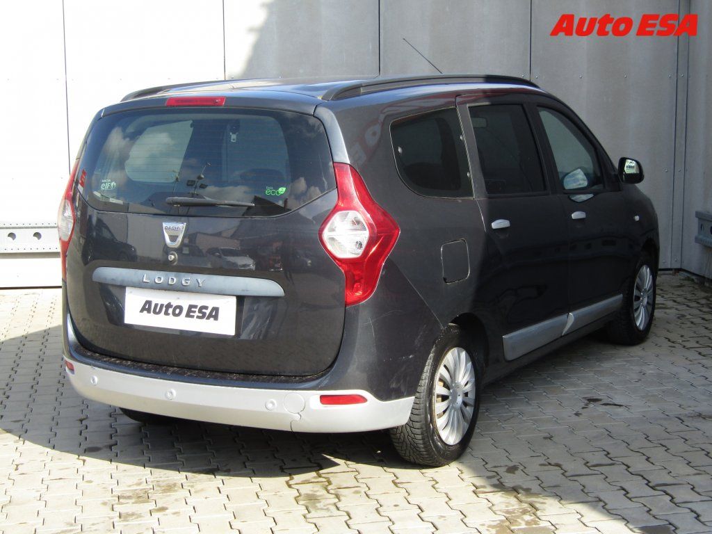 Dacia Lodgy, 1.2 TCe,AC,navi,park.asist - fotka 4