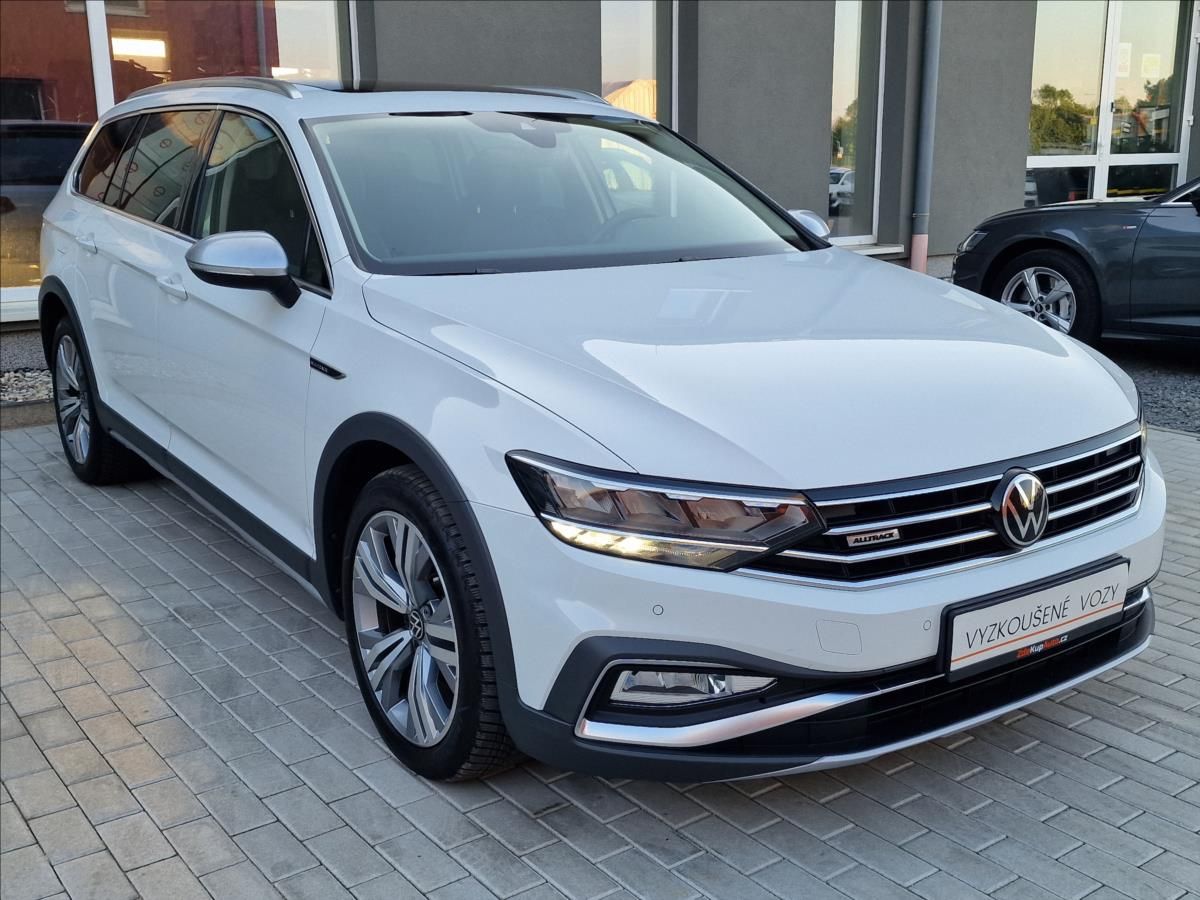 Volkswagen Passat, 2.0TDI 147kW DSG Alltrack, ČR - fotka 3