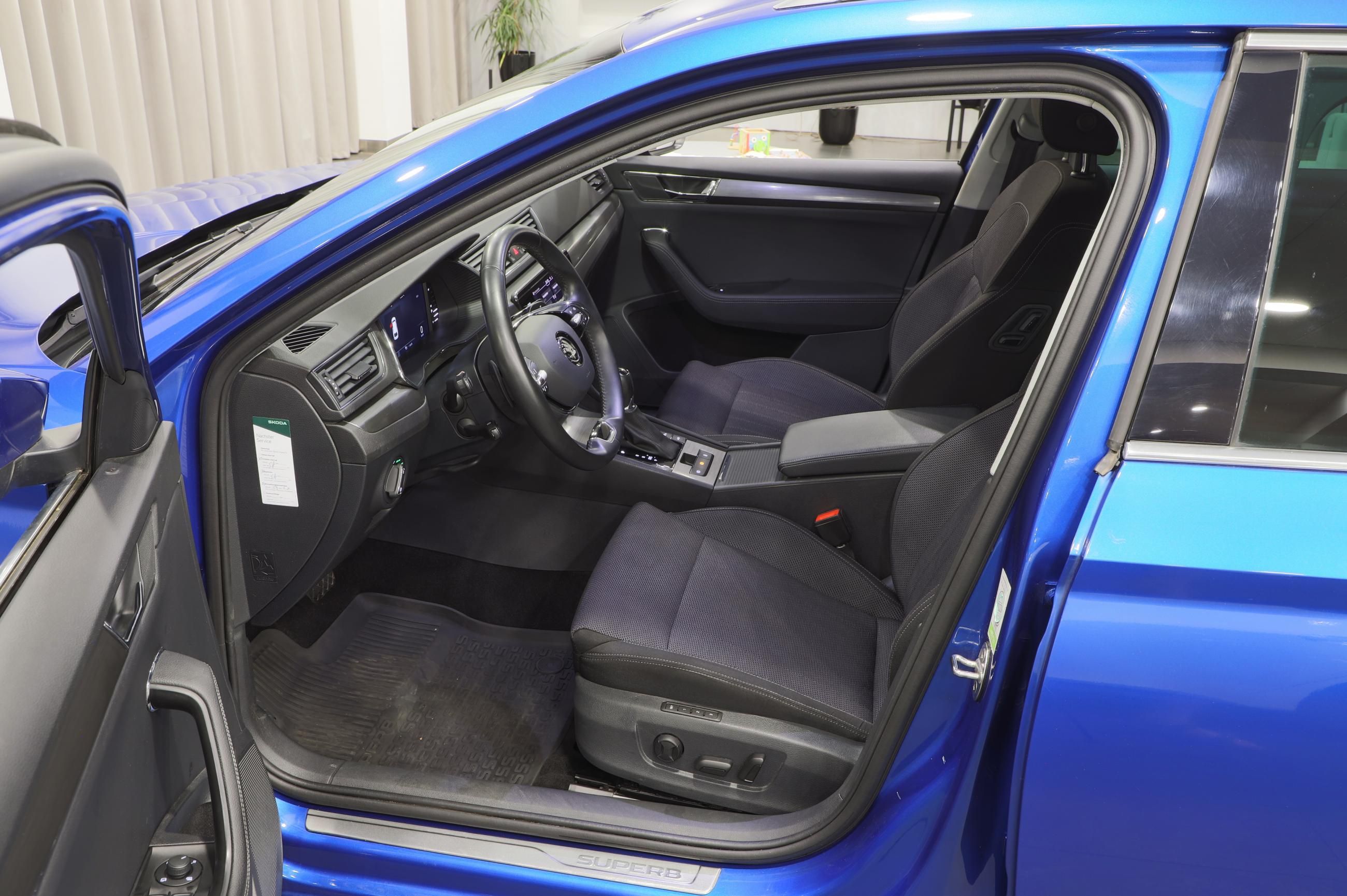 Škoda Superb, Style 2.0 TDI 110kW DSG / ALU - fotka 5