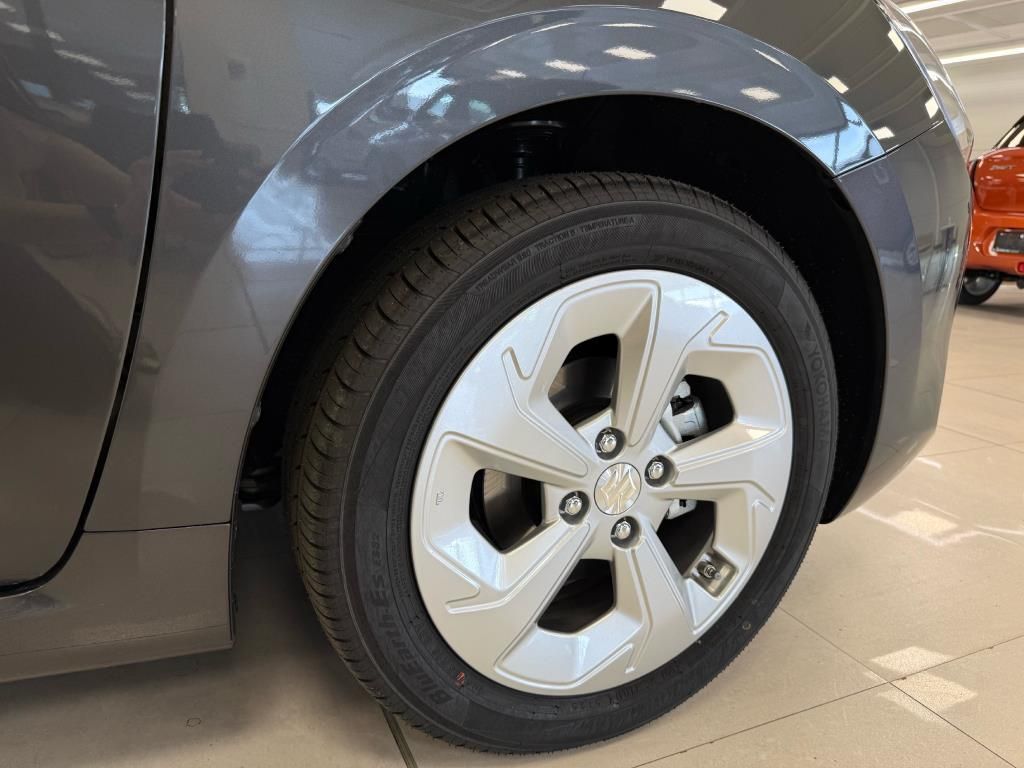 Suzuki Swift, PREMIUM 1.2 M/T 4x2  07/2026 - fotka 5