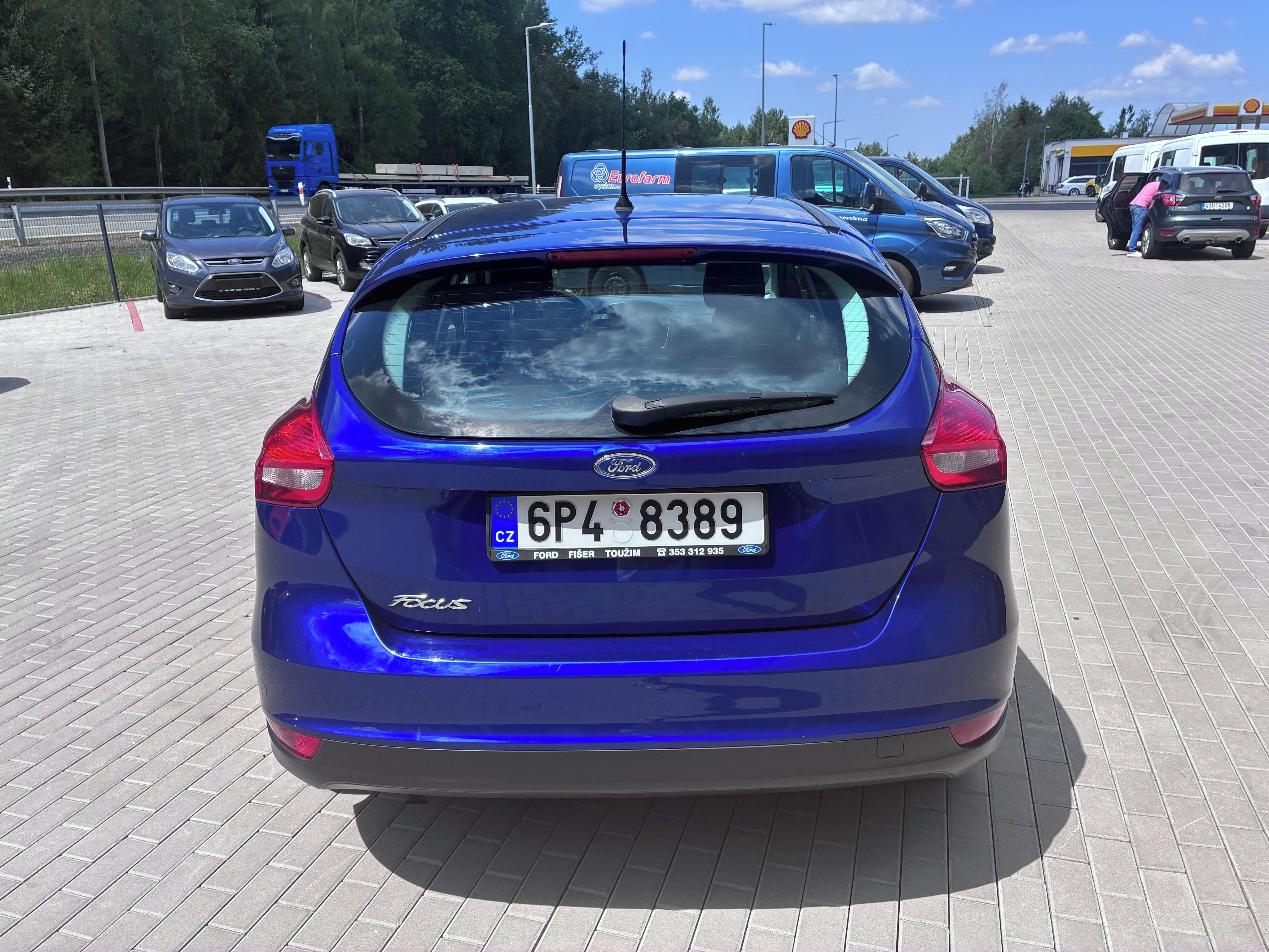 Ford Focus, 1,6 77 kW, ČR, 1. majitel - fotka 4