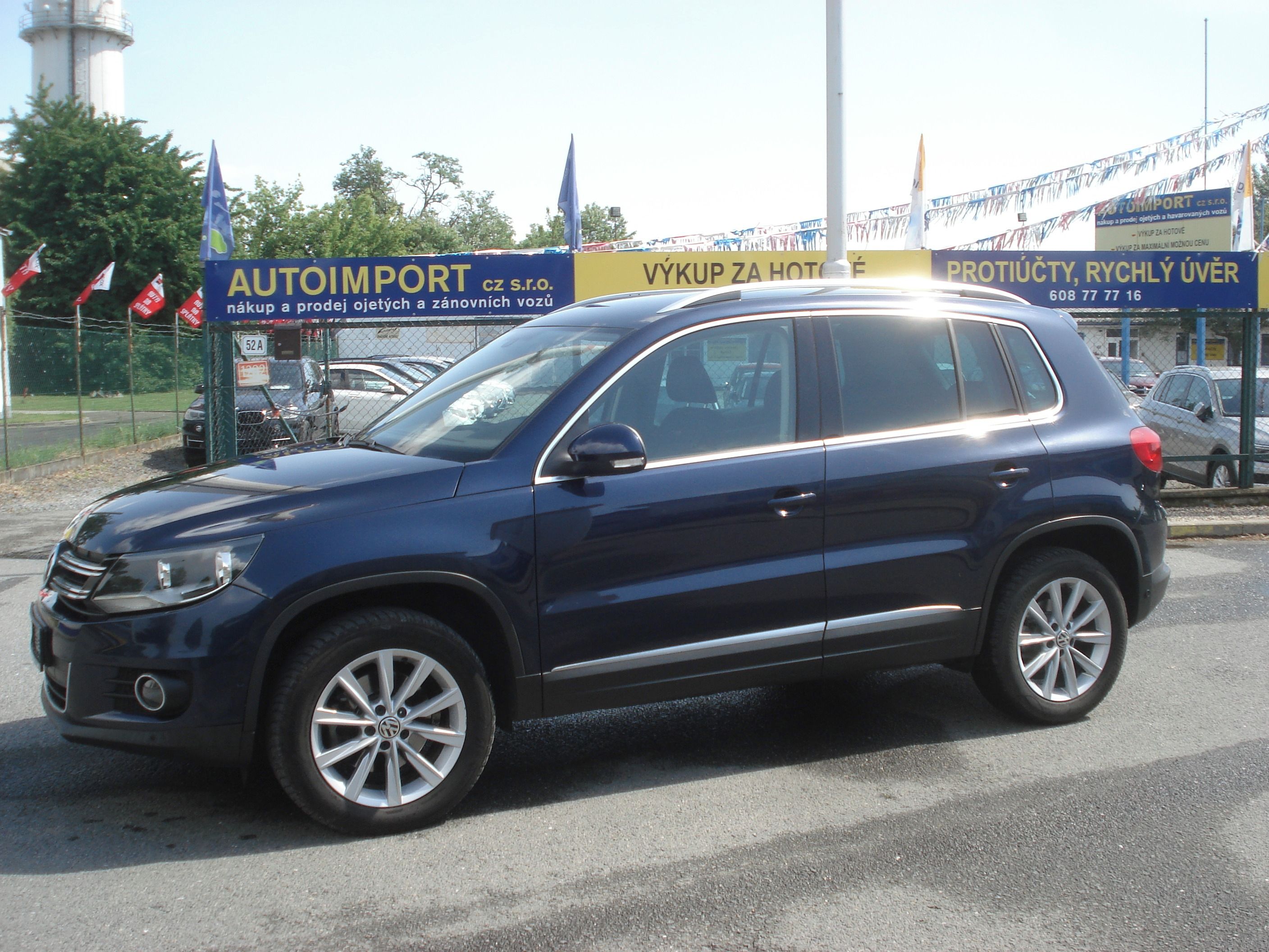 Volkswagen Tiguan, 2.0 TDi DSG NAVI 4x4 SPORT - fotka 2