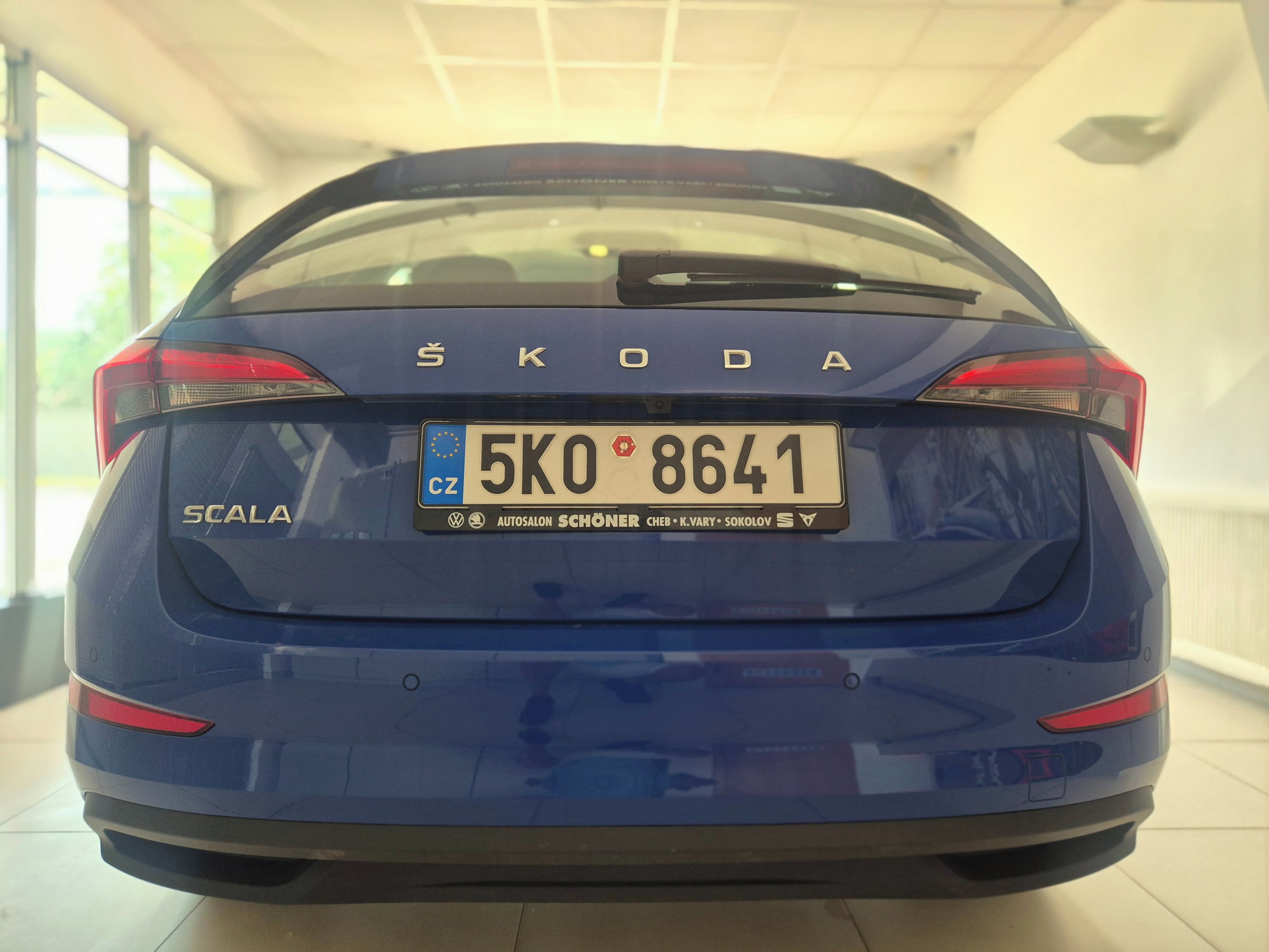 Škoda Scala, 1 maj.plný servis16 tis KM - fotka 4