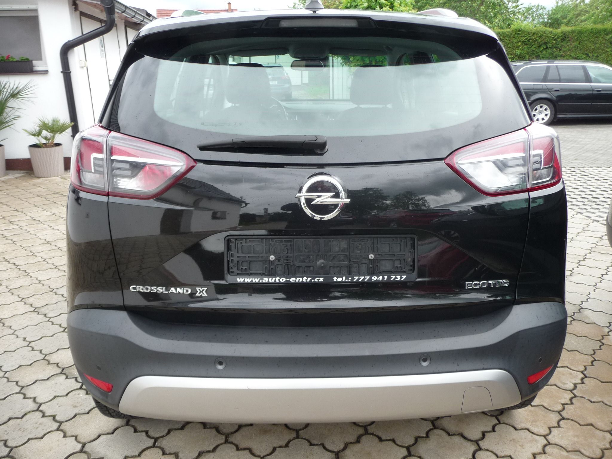 Opel Crossland X, 1.2i 81kw inovation po 1.majit - fotka 5