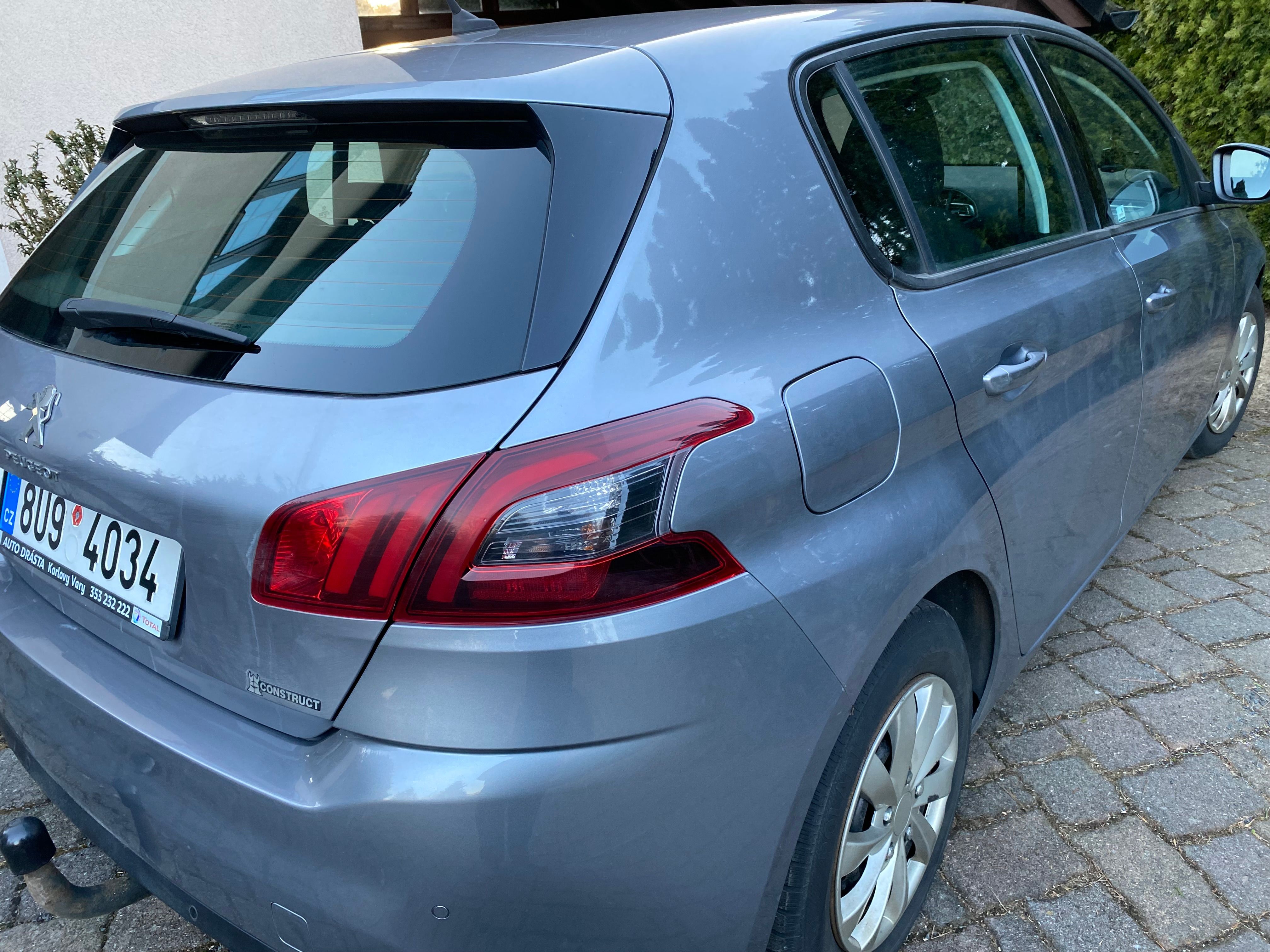 Peugeot 308 - fotka 2