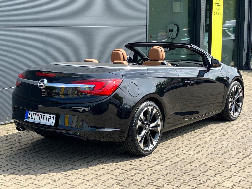 Opel Cascada, COSMO 1.6 TURBO AT6 - fotka 4