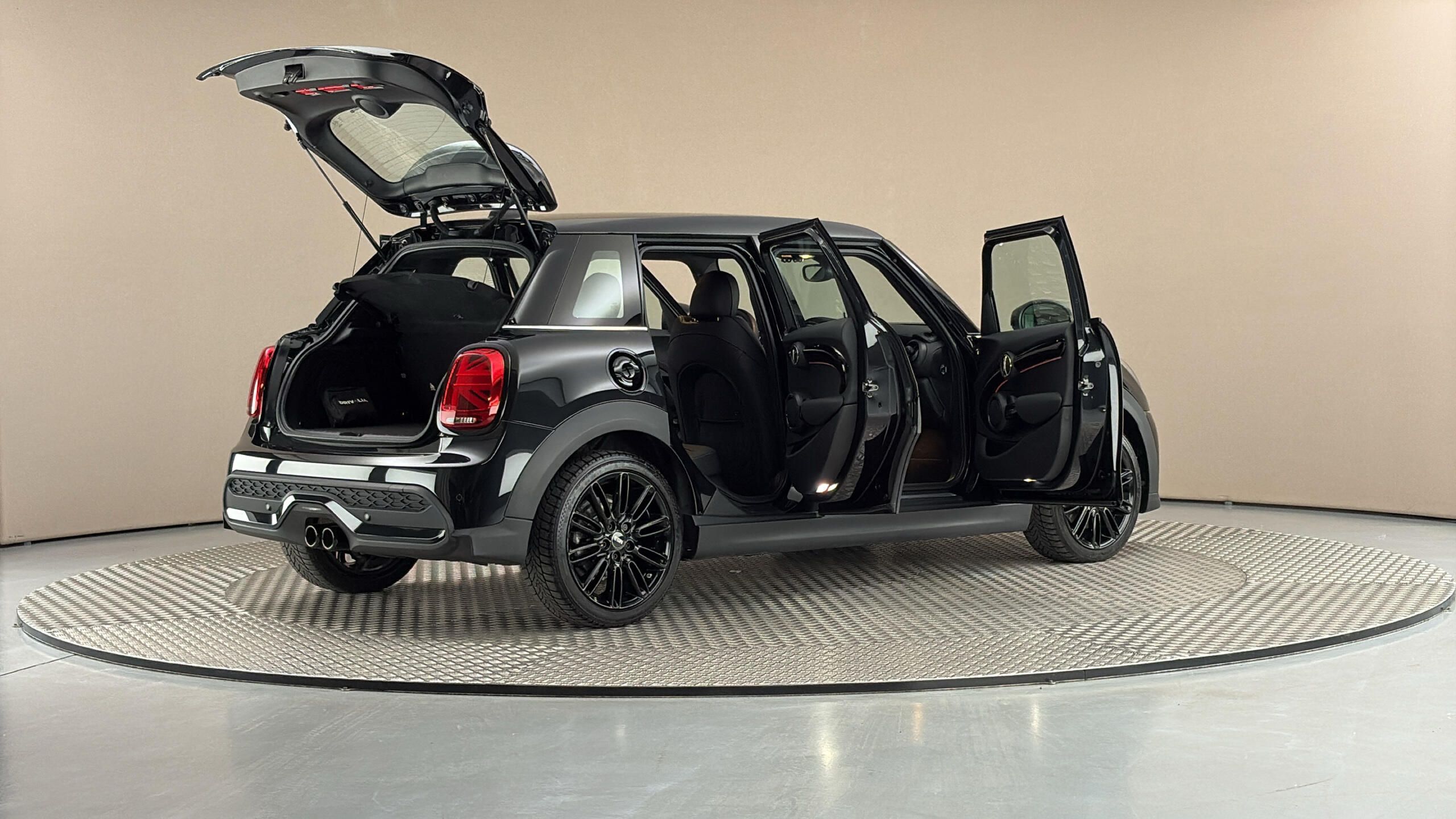 Mini Cooper S, 2.0 AUT - fotka 6