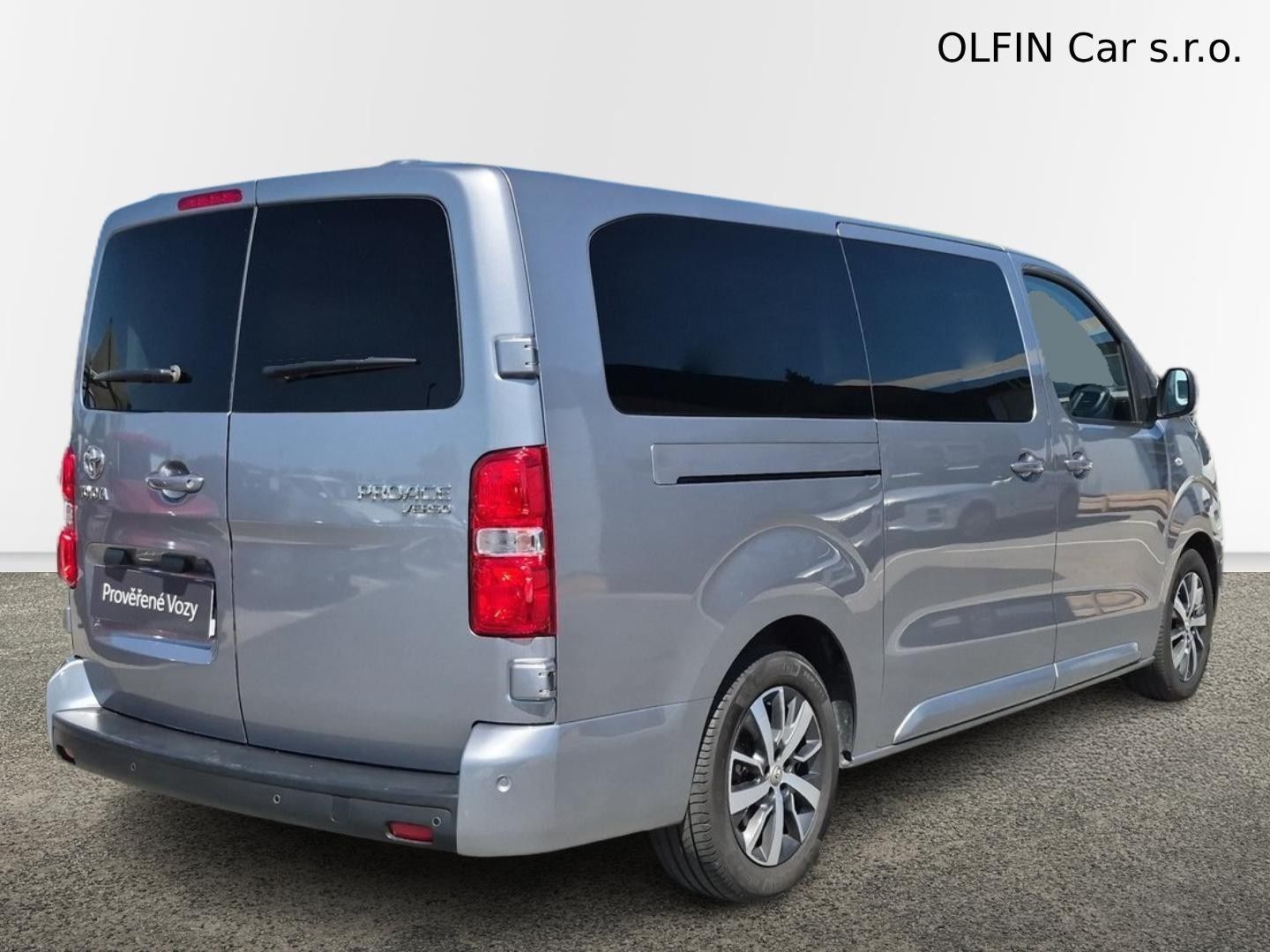 Toyota Proace Verso, Glass Shuttle 2.0 D 180 8A/T B - fotka 2